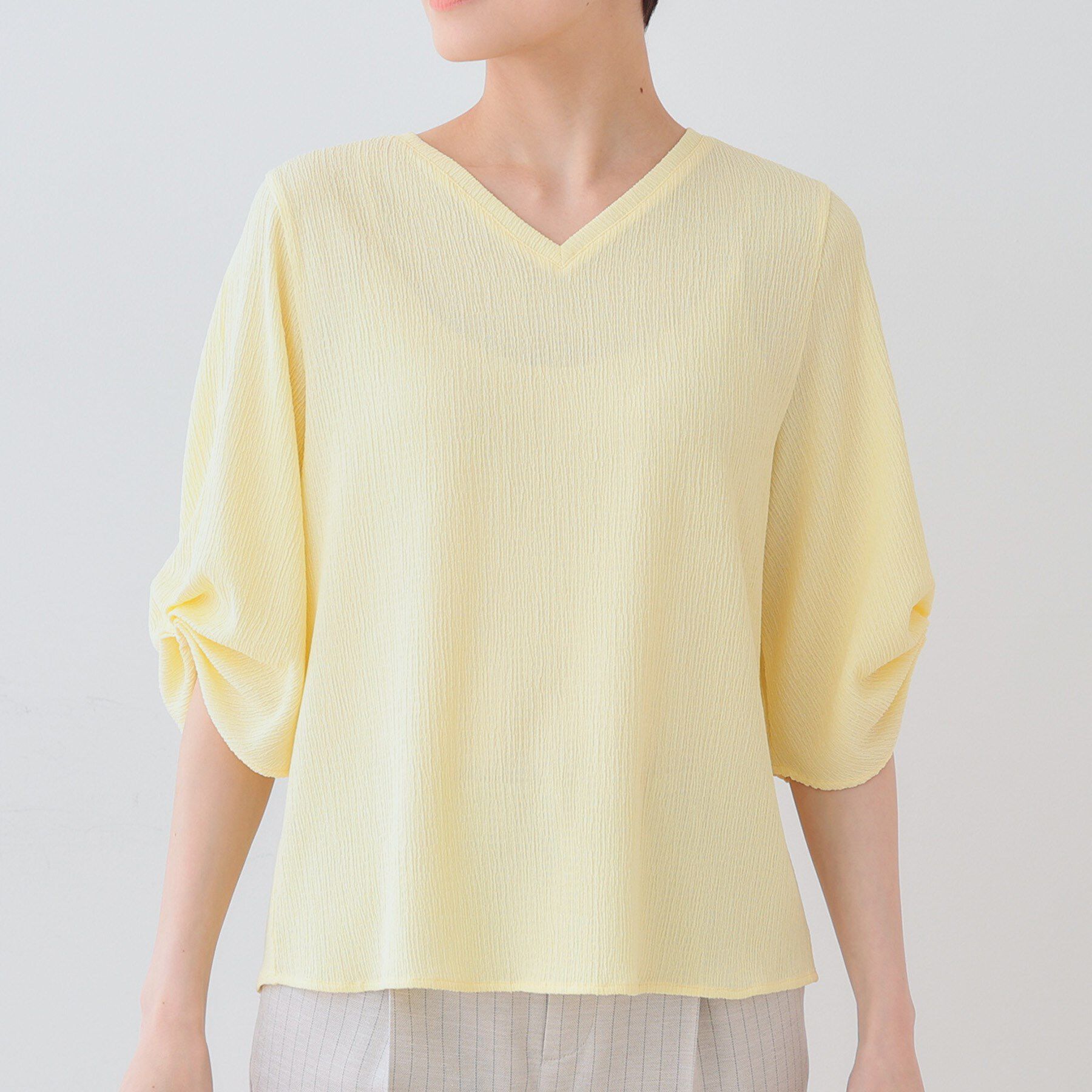 INDIVI「【洗える】タックデザインスリーブ ジャージトップス」|Tシャツ・カットソー|