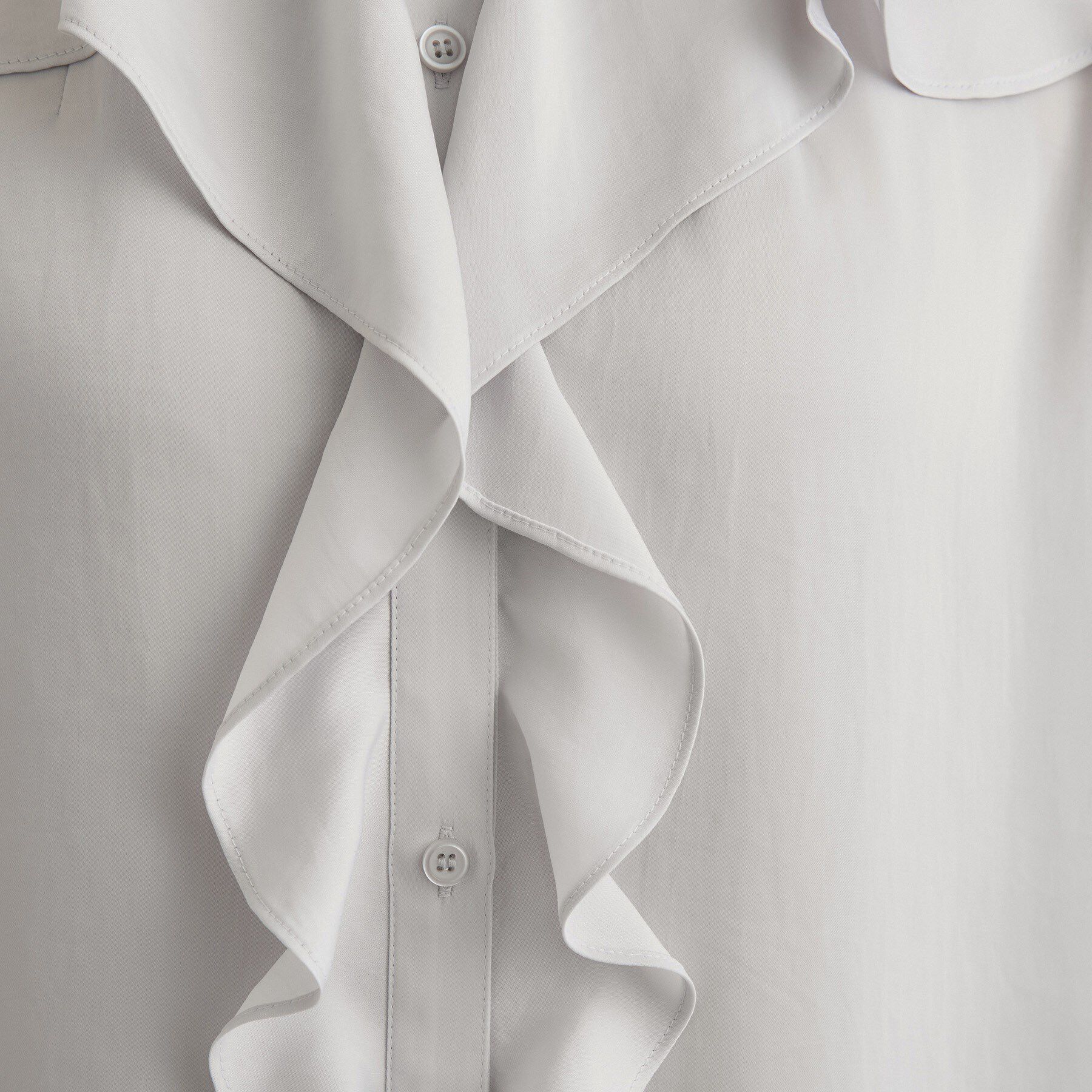 INDIVI「【洗える／セレモニー】ラッフルサテンブラウス」|シャツ・ブラウス|