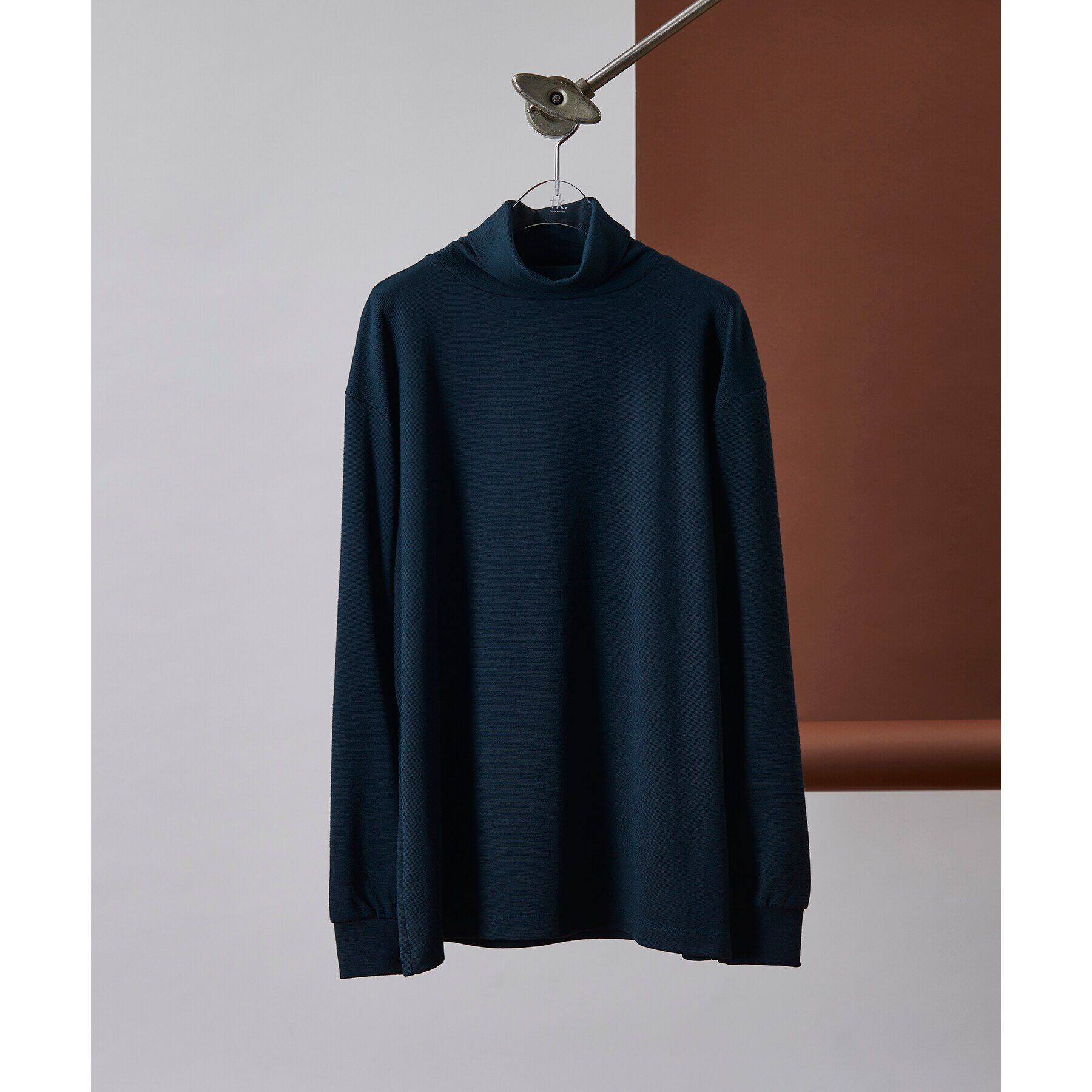 tk.TAKEO KIKUCHI「【S～3L】ミラノリブタートルネックニットソー（ユニセックスアイテム）」|Tシャツ・カットソー|ﾀﾞｰｸｸﾞﾘｰﾝ(023)