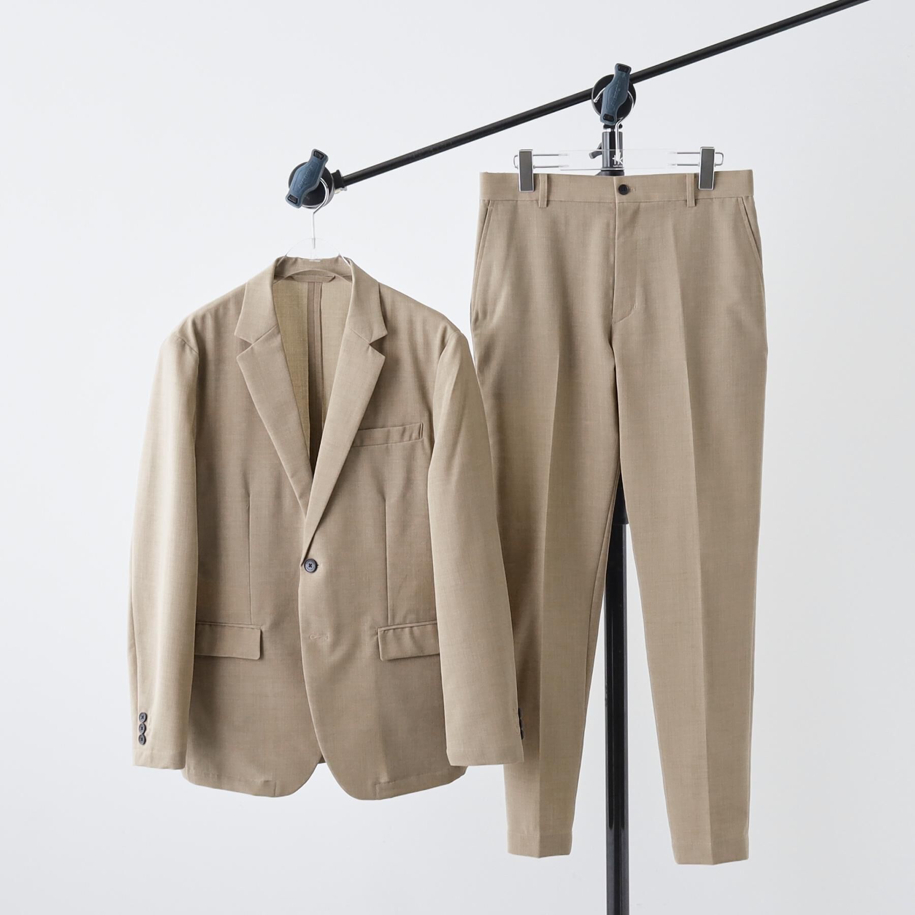 tk.TAKEO KIKUCHI「【WEB限定 マシンウォッシャブル】機能性エアリードライセットアップ/シングルジャケット&テーパード」|スーツ|