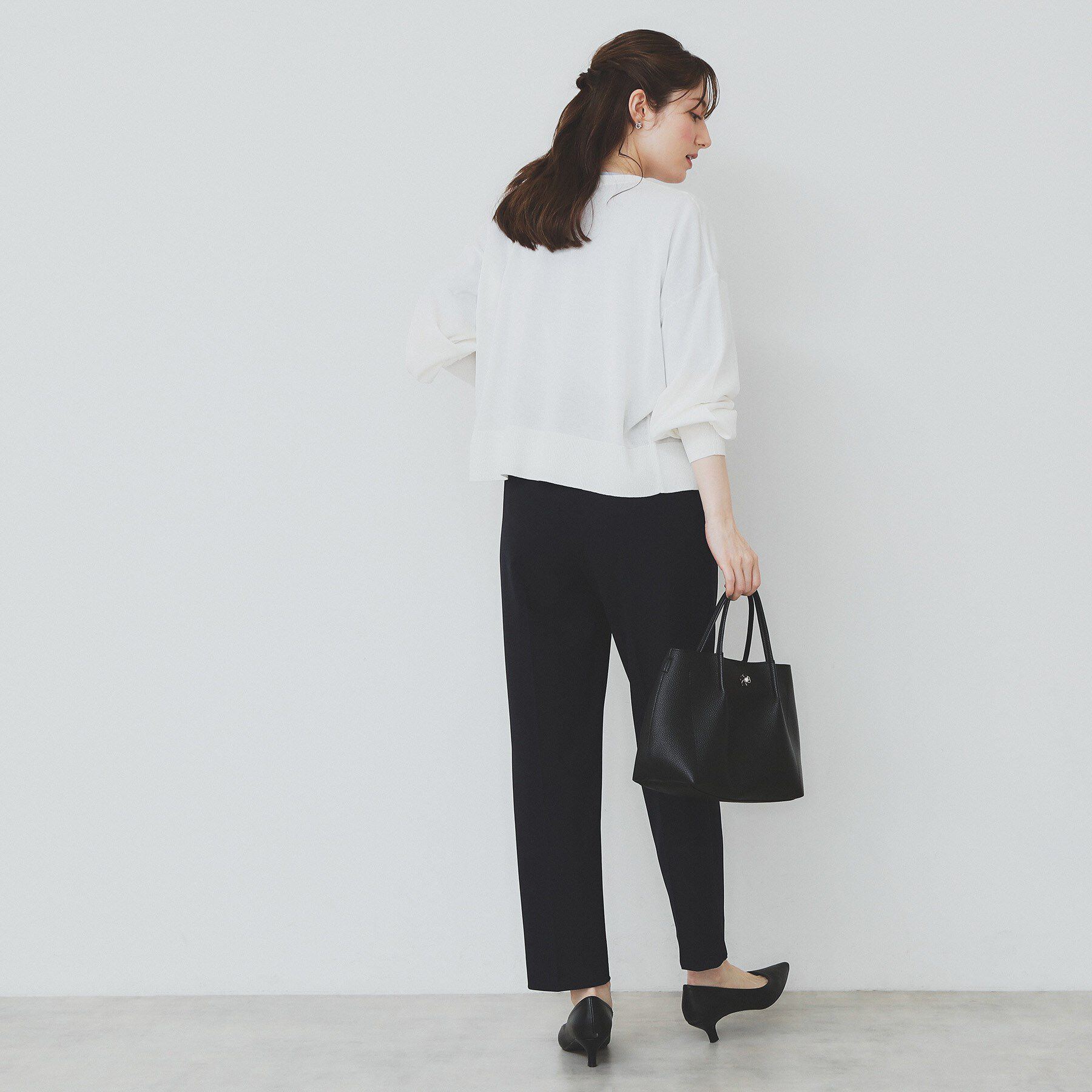 index「《6色展開》リラクシーショートカーディガン【洗濯機洗い可/接触冷感/抗ピル】」|カーディガン|