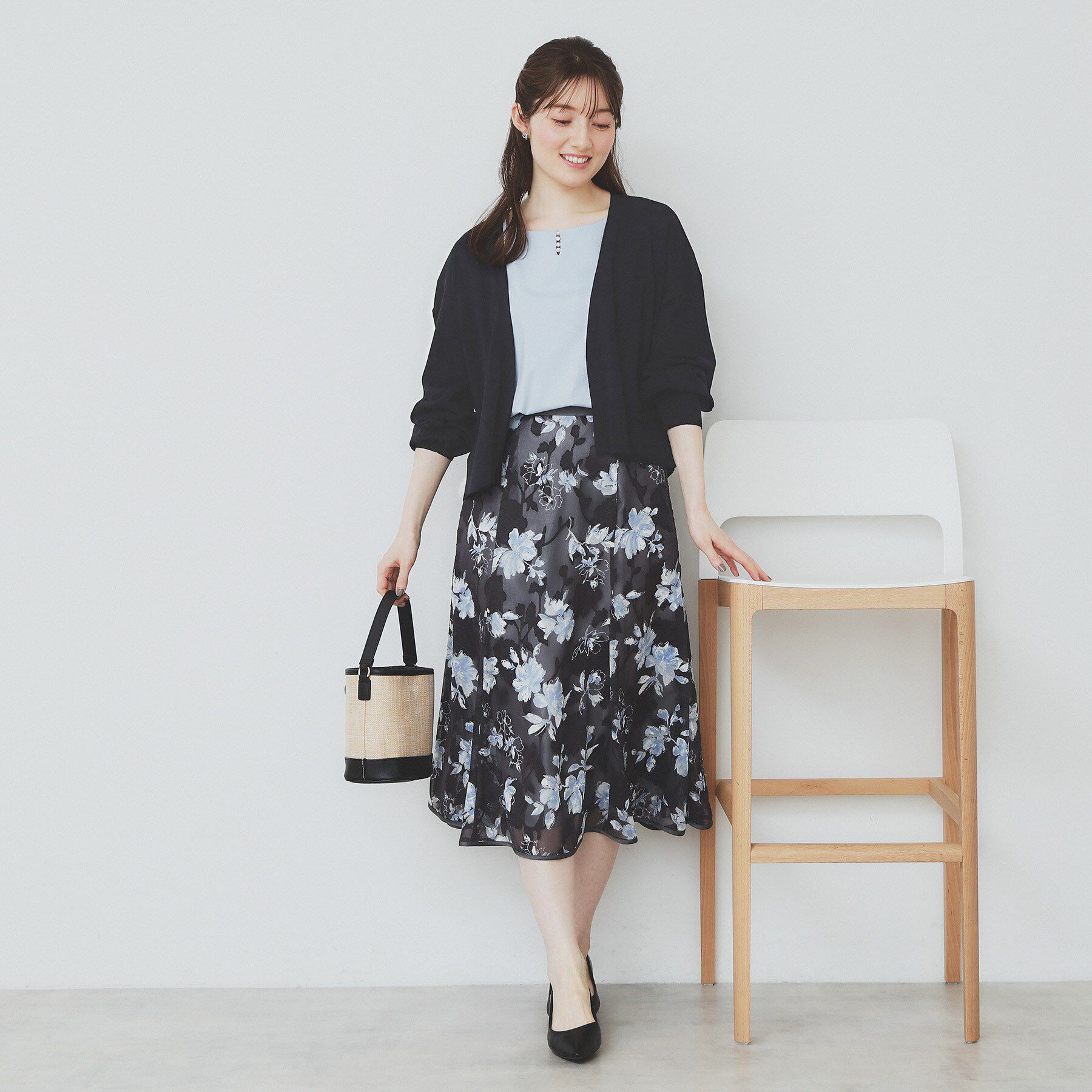 index「《6色展開》リラクシーショートカーディガン【洗濯機洗い可/接触冷感/抗ピル】」|カーディガン|