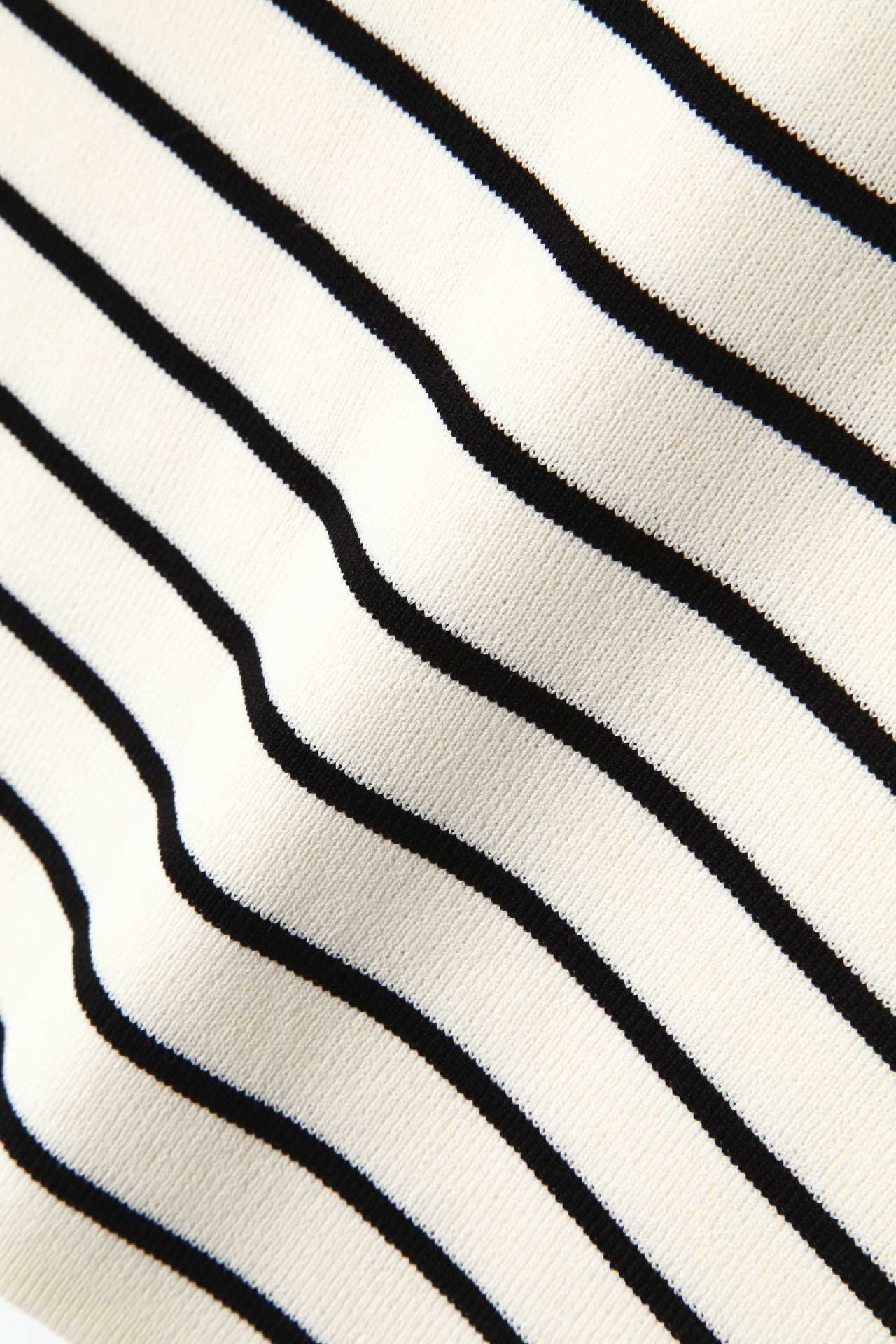  「総針Vネック5分袖ニット」|ニット・セーター|