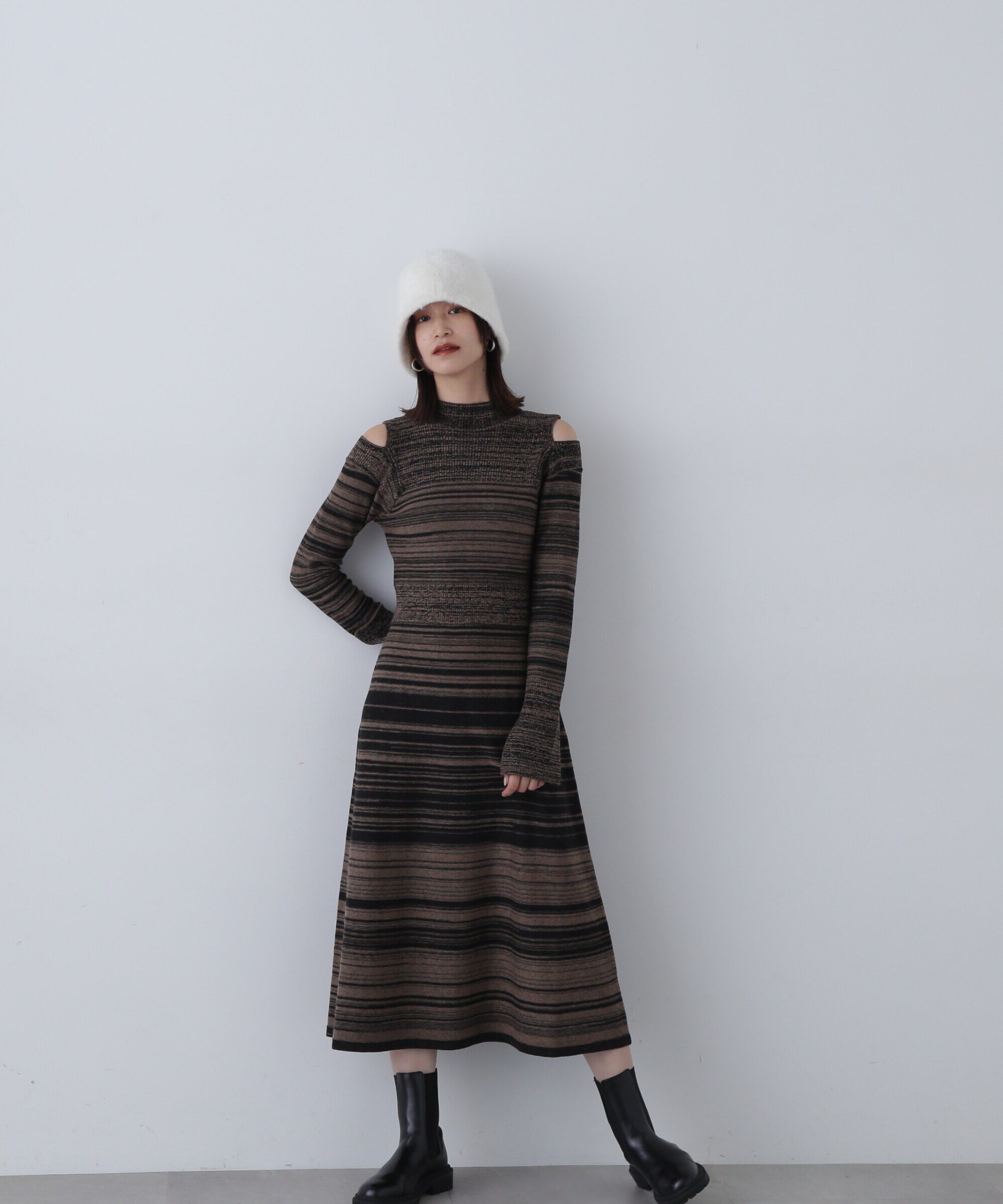  「コールドショルダーニットワンピース」|ワンピース|