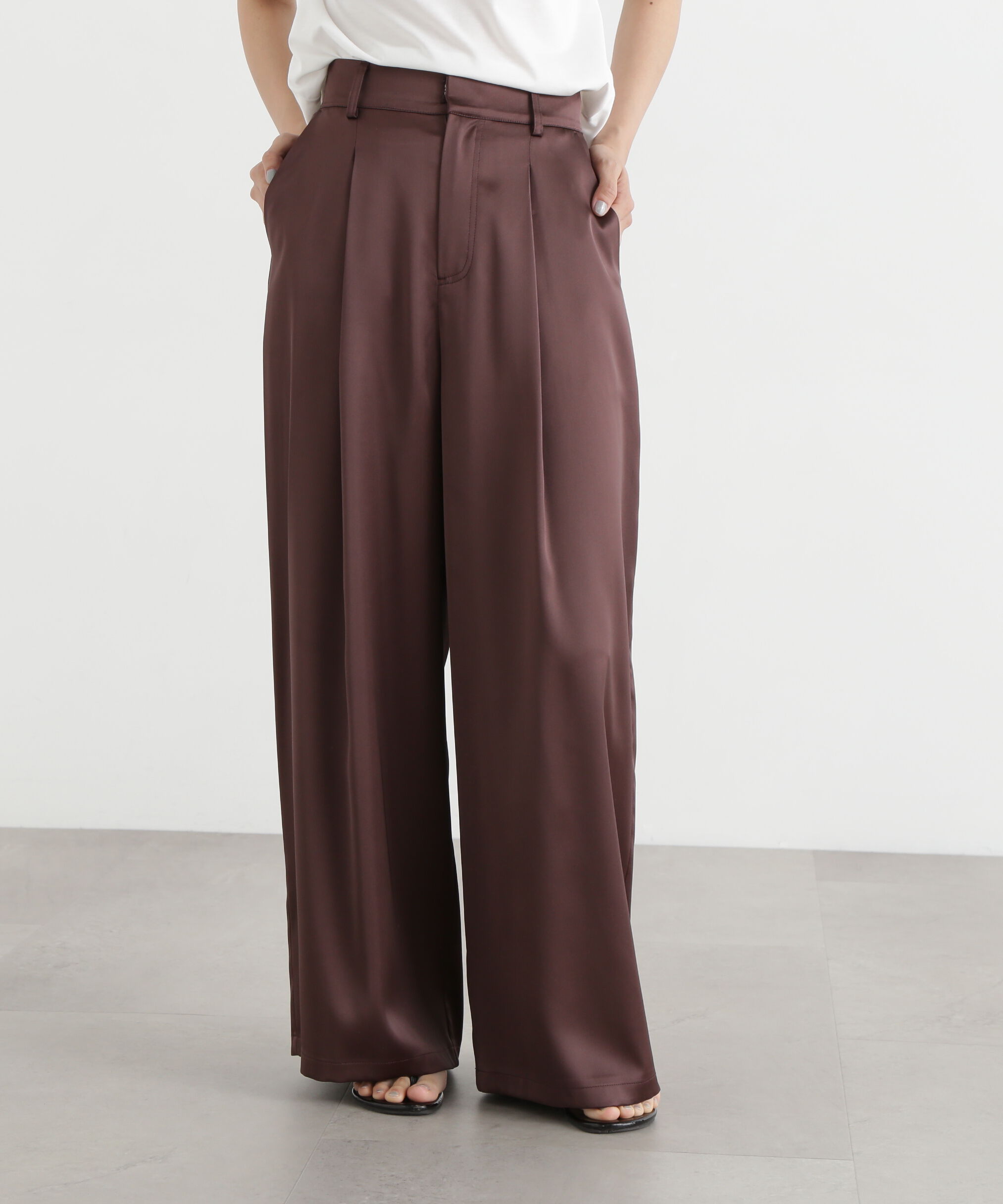  「グロッシーワイドパンツ」|その他|