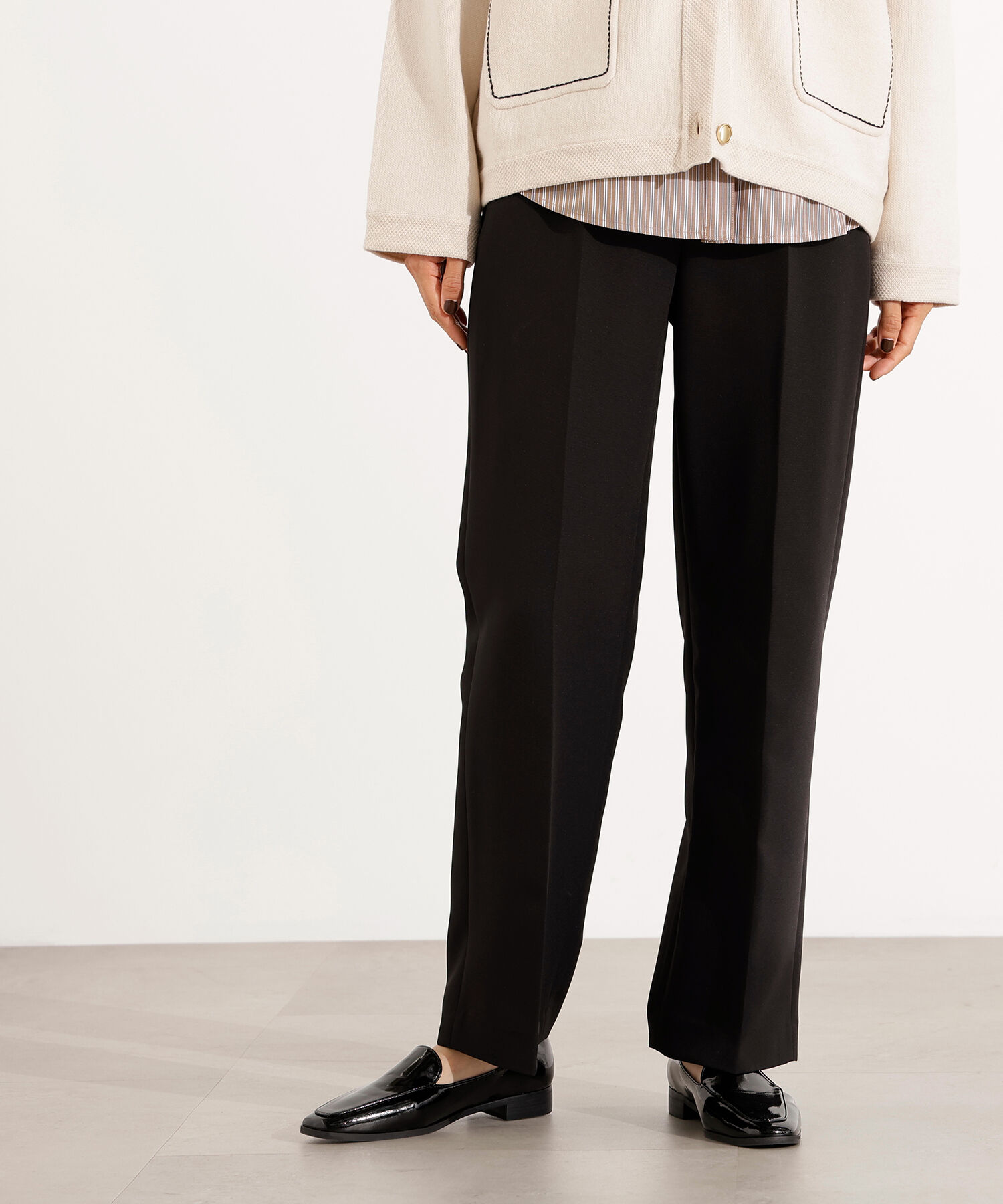  「ベーシックストレートパンツ」|その他|