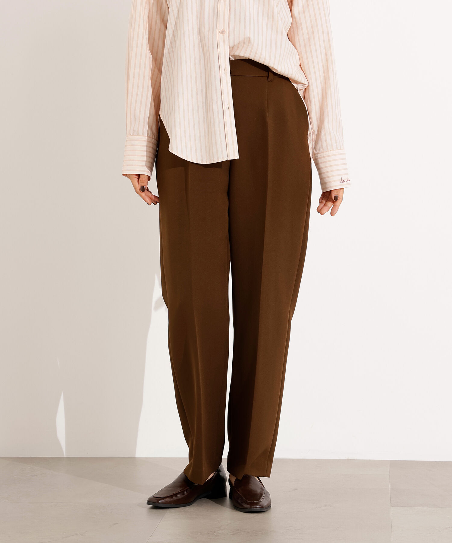  「ベーシックストレートパンツ」|その他|