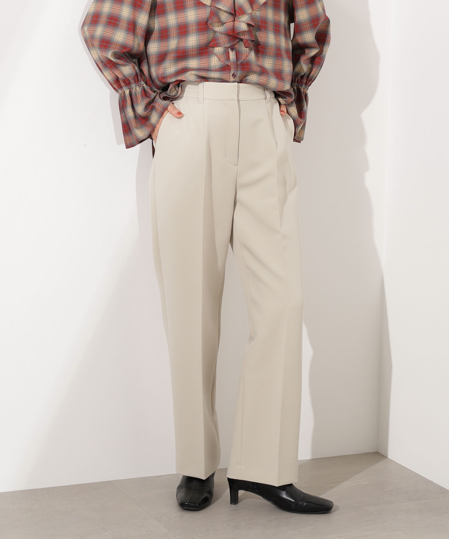  「ベーシックストレートパンツ」|その他|ニュアンスグ