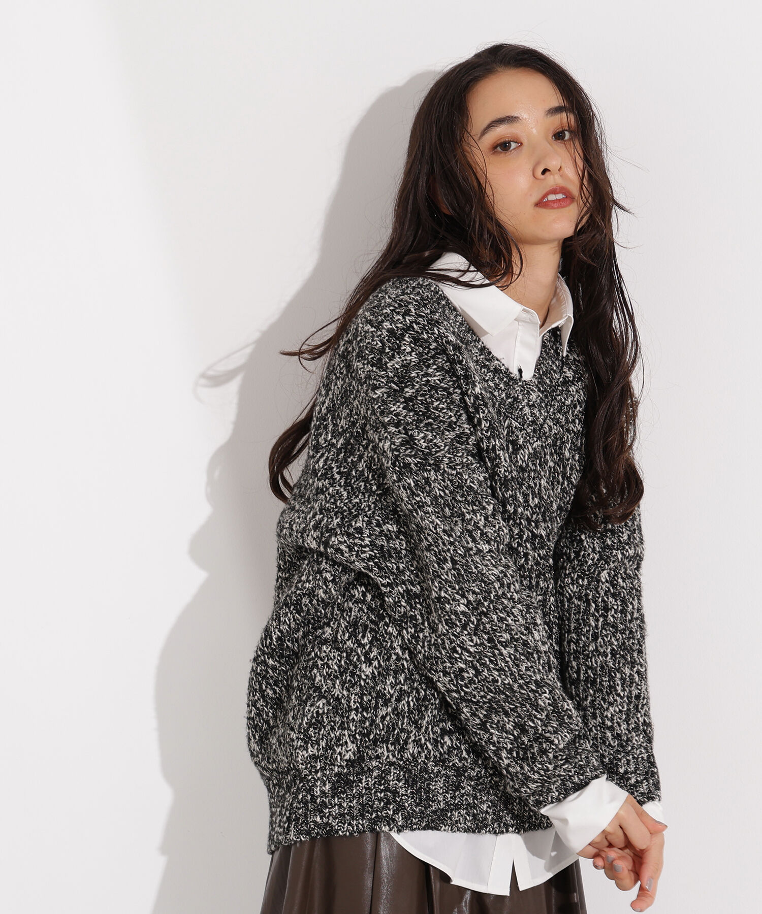  「メランジVネックニット」|ニット・セーター|