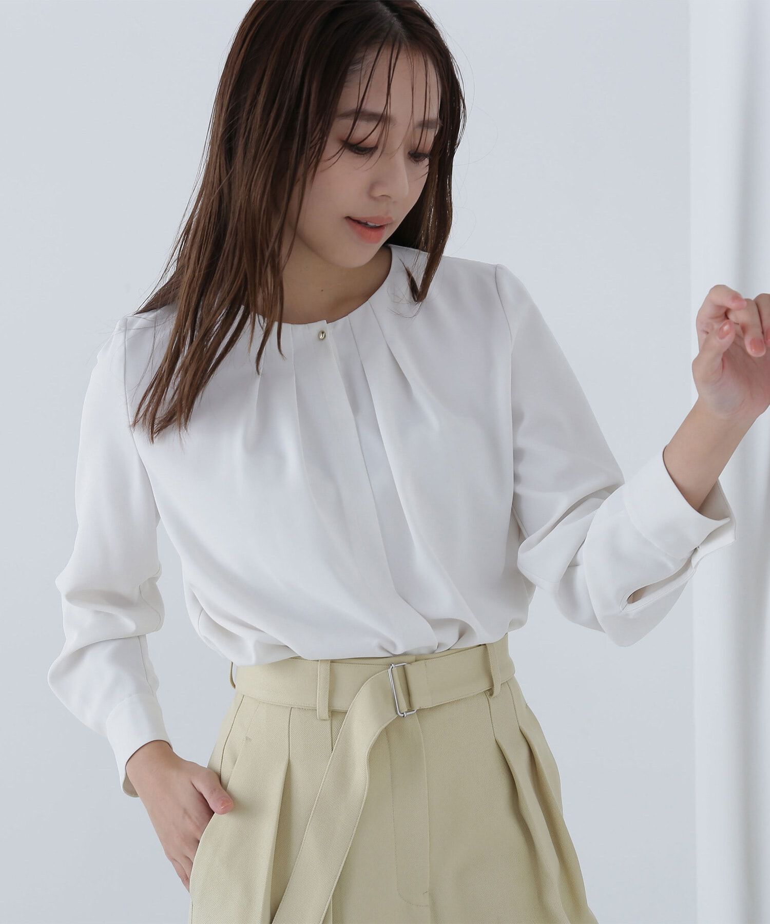  「フロントタックノーカラーブラウス」|シャツ・ブラウス|