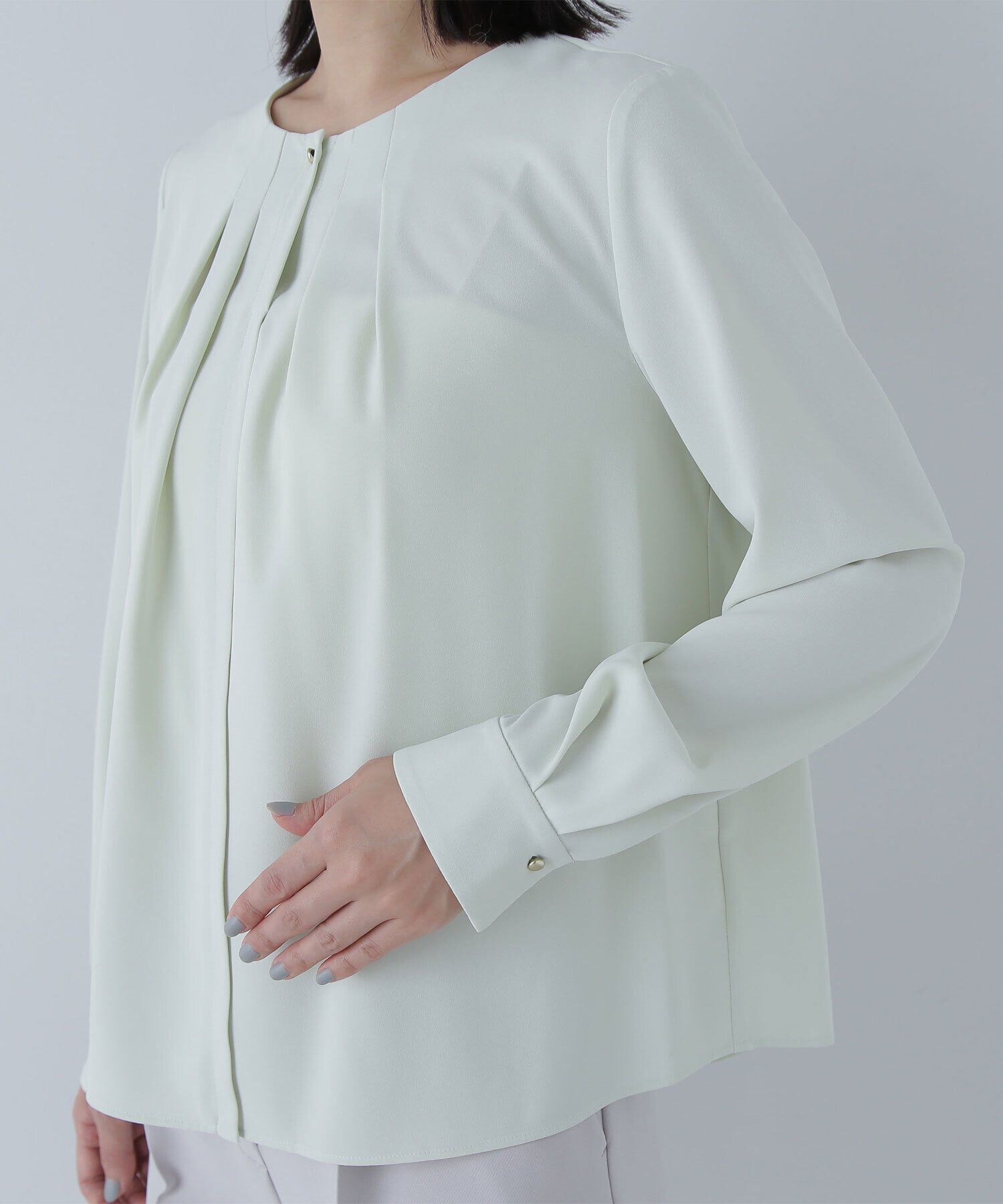  「フロントタックノーカラーブラウス」|シャツ・ブラウス|