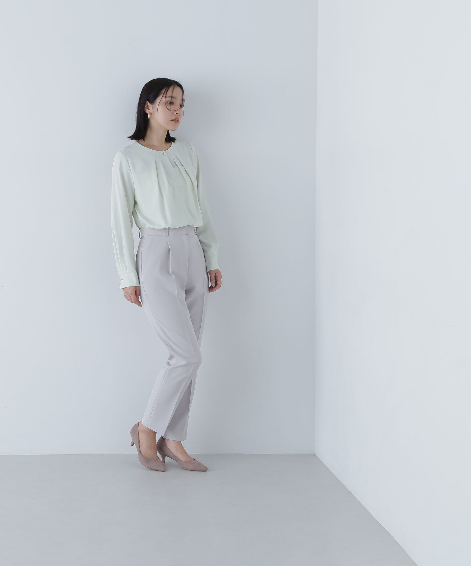  「フロントタックノーカラーブラウス」|シャツ・ブラウス|