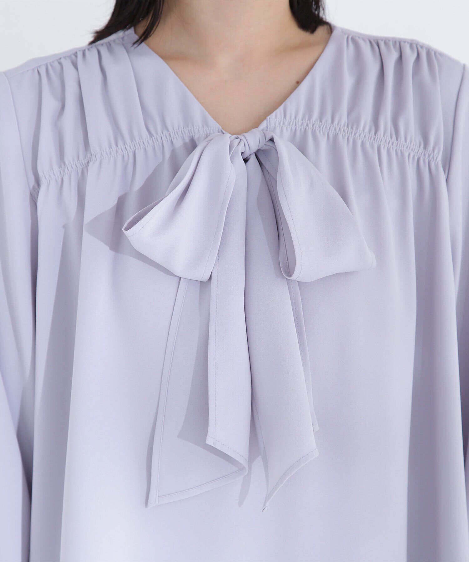  「Vネックリボンタイブラウス」|シャツ・ブラウス|