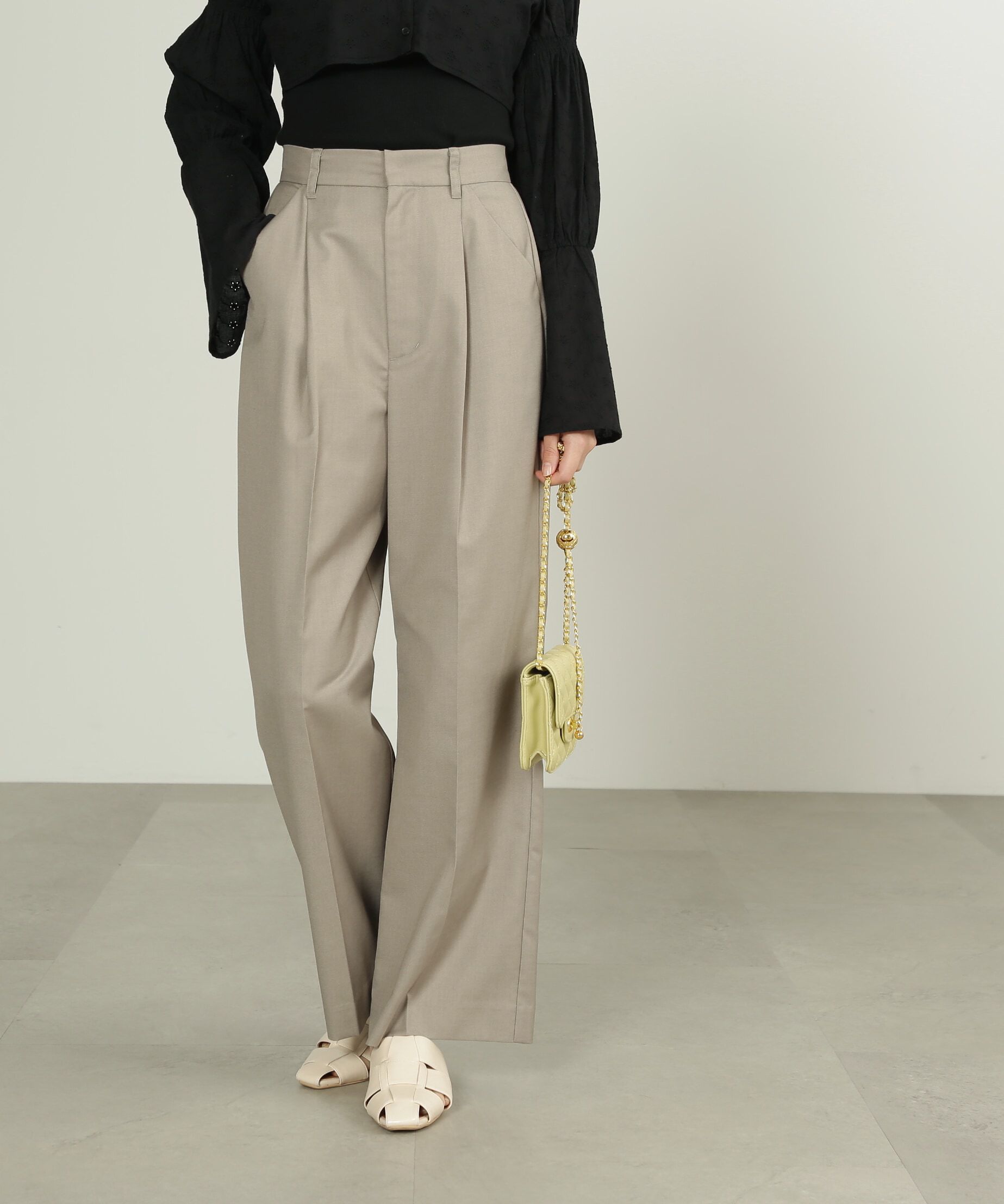  「[低身長サイズ/Sシリーズ]ストレートワイドタックパンツ」|その他|