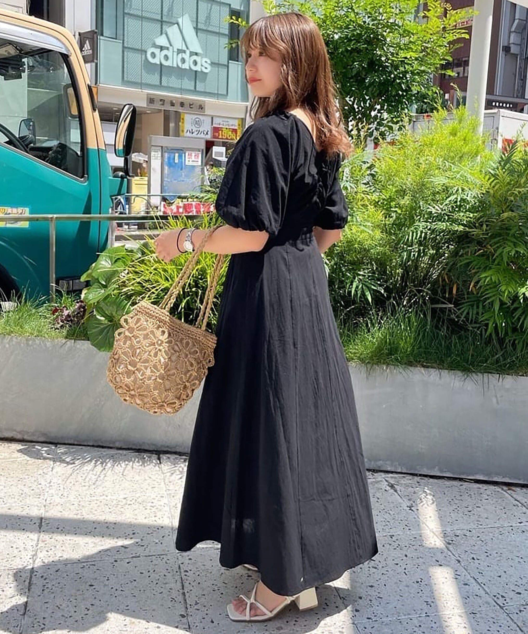  「バルーンスリーブバックギャザーワンピース」|ワンピース|