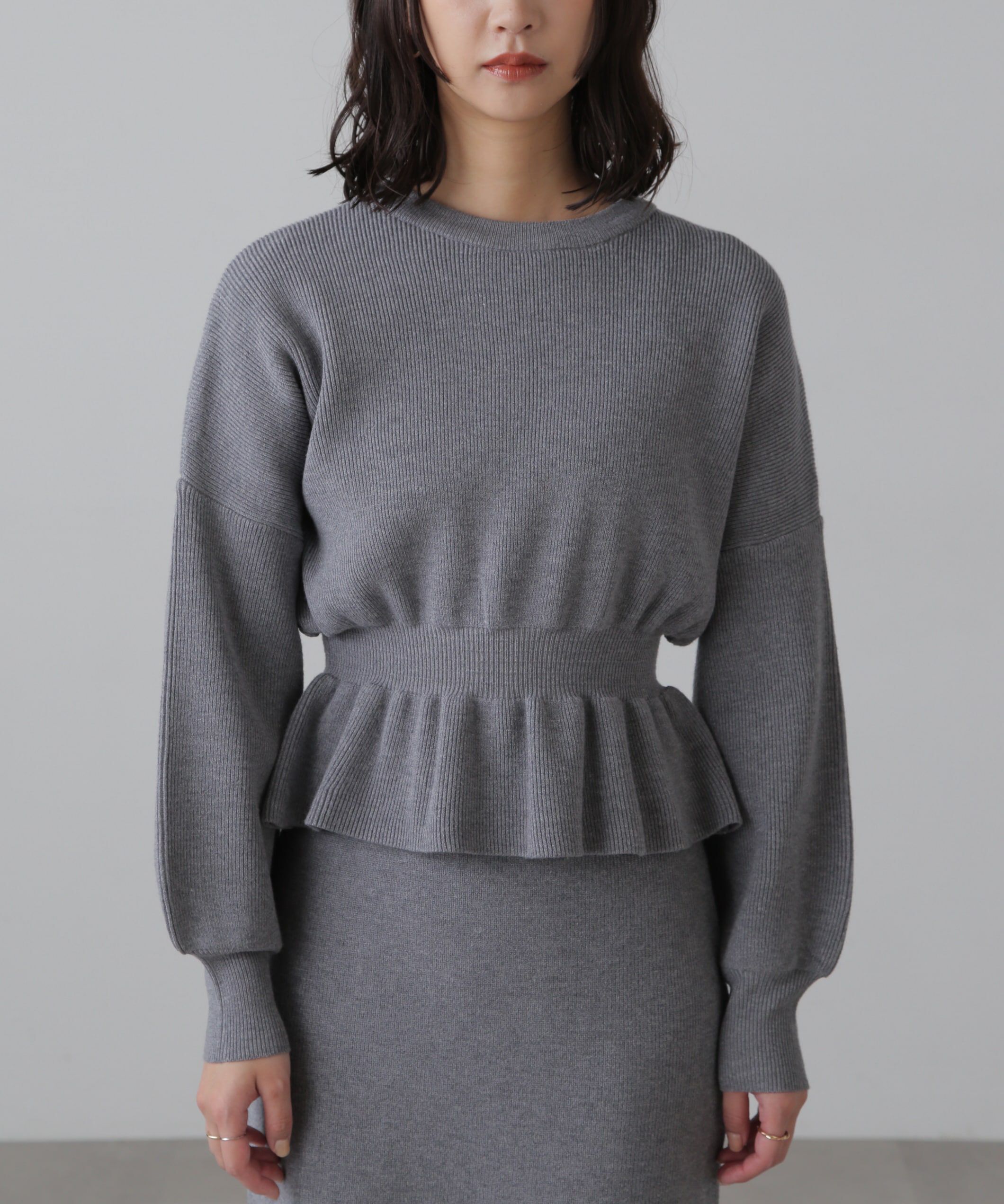  「ペプラムニットセットアップ」|ワンピース|