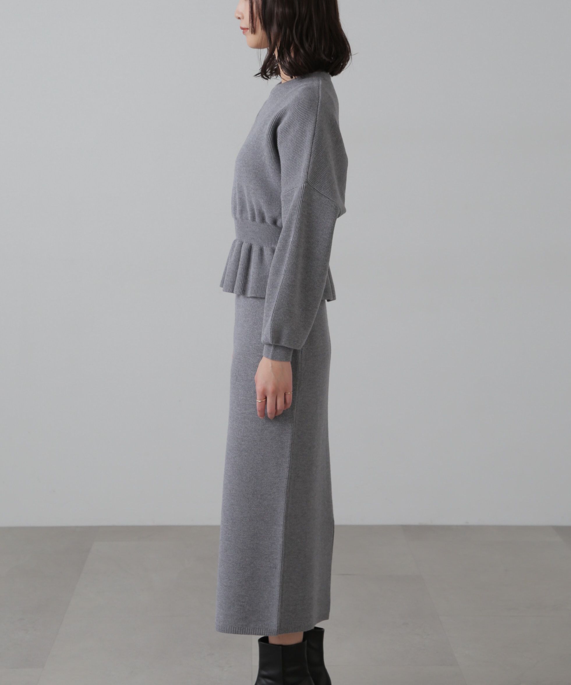  「ペプラムニットセットアップ」|ワンピース|