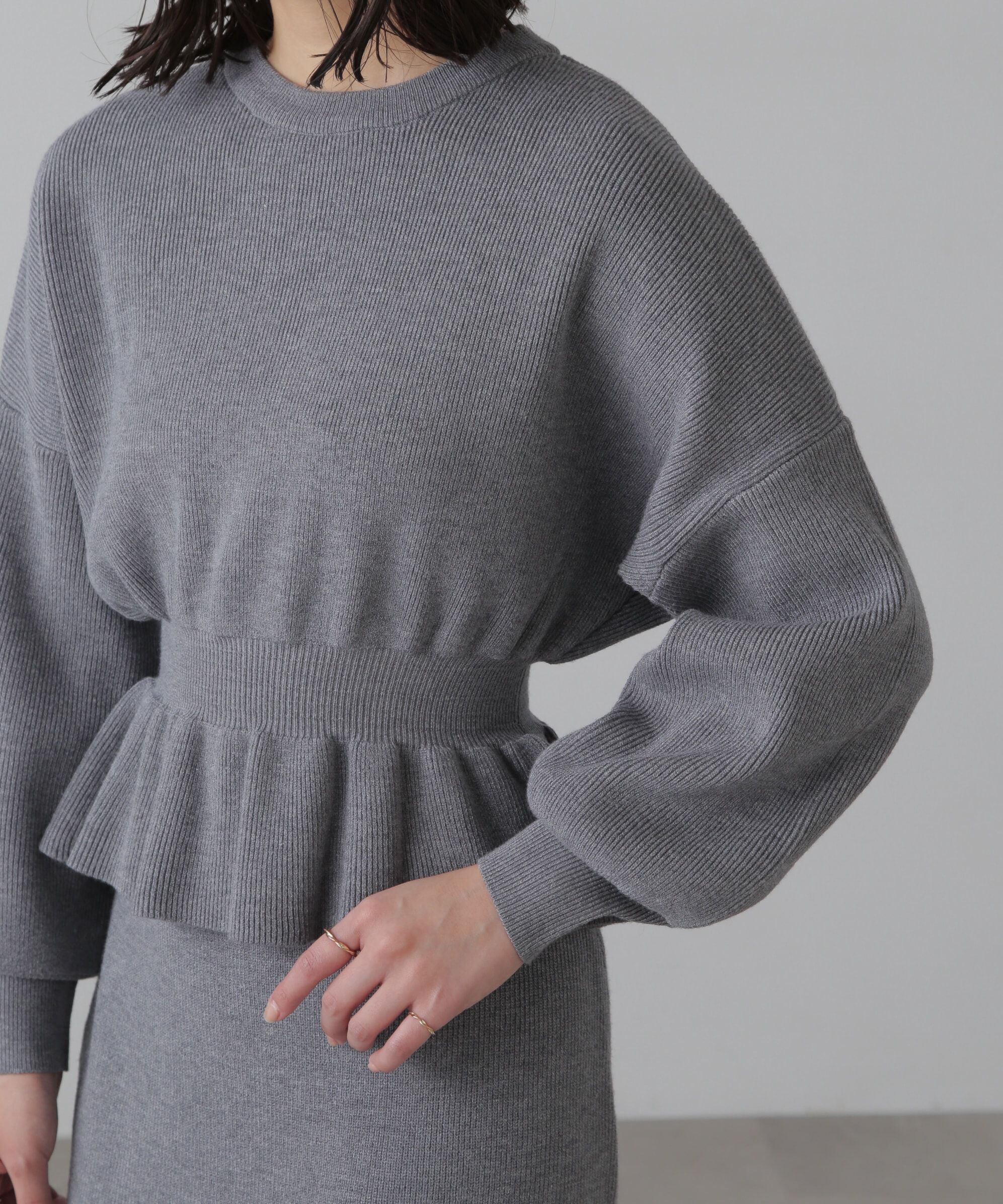  「ペプラムニットセットアップ」|ワンピース|