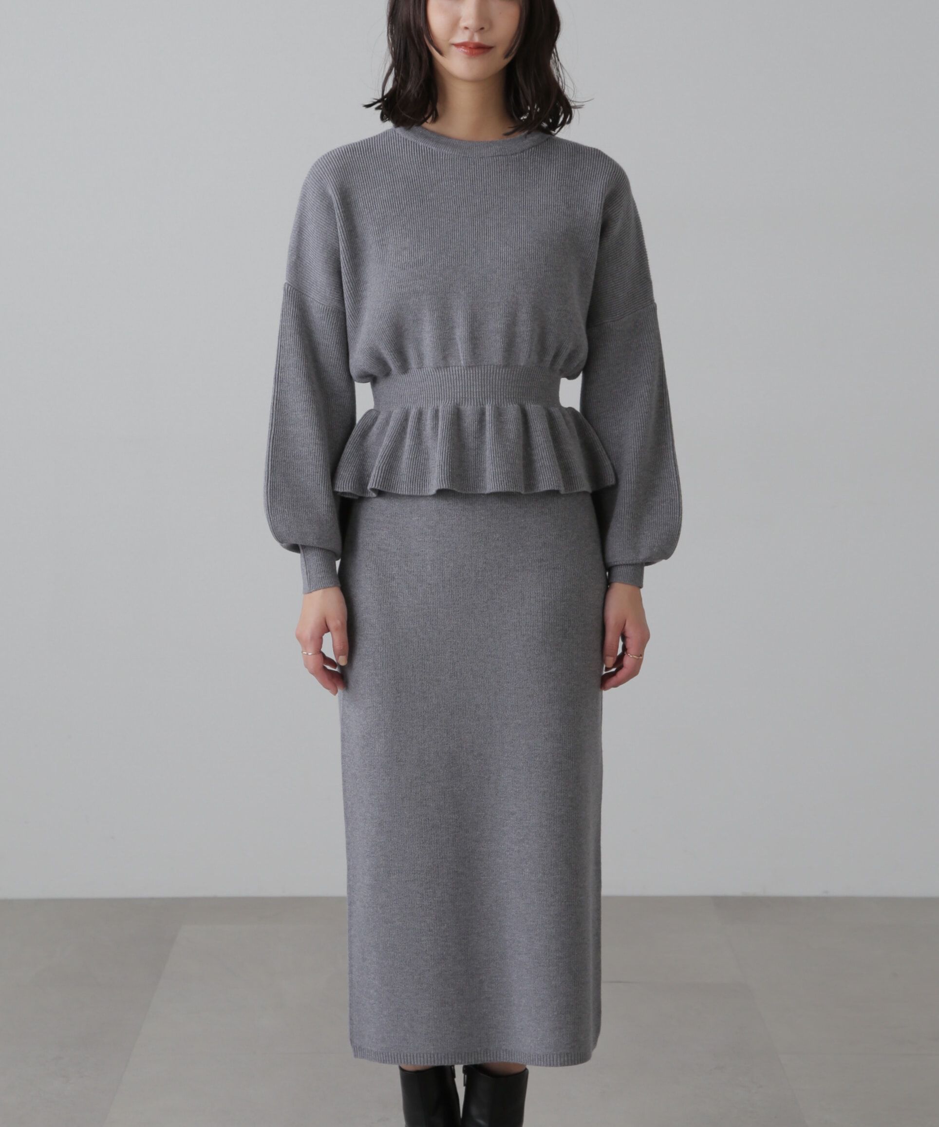  「ペプラムニットセットアップ」|ワンピース|