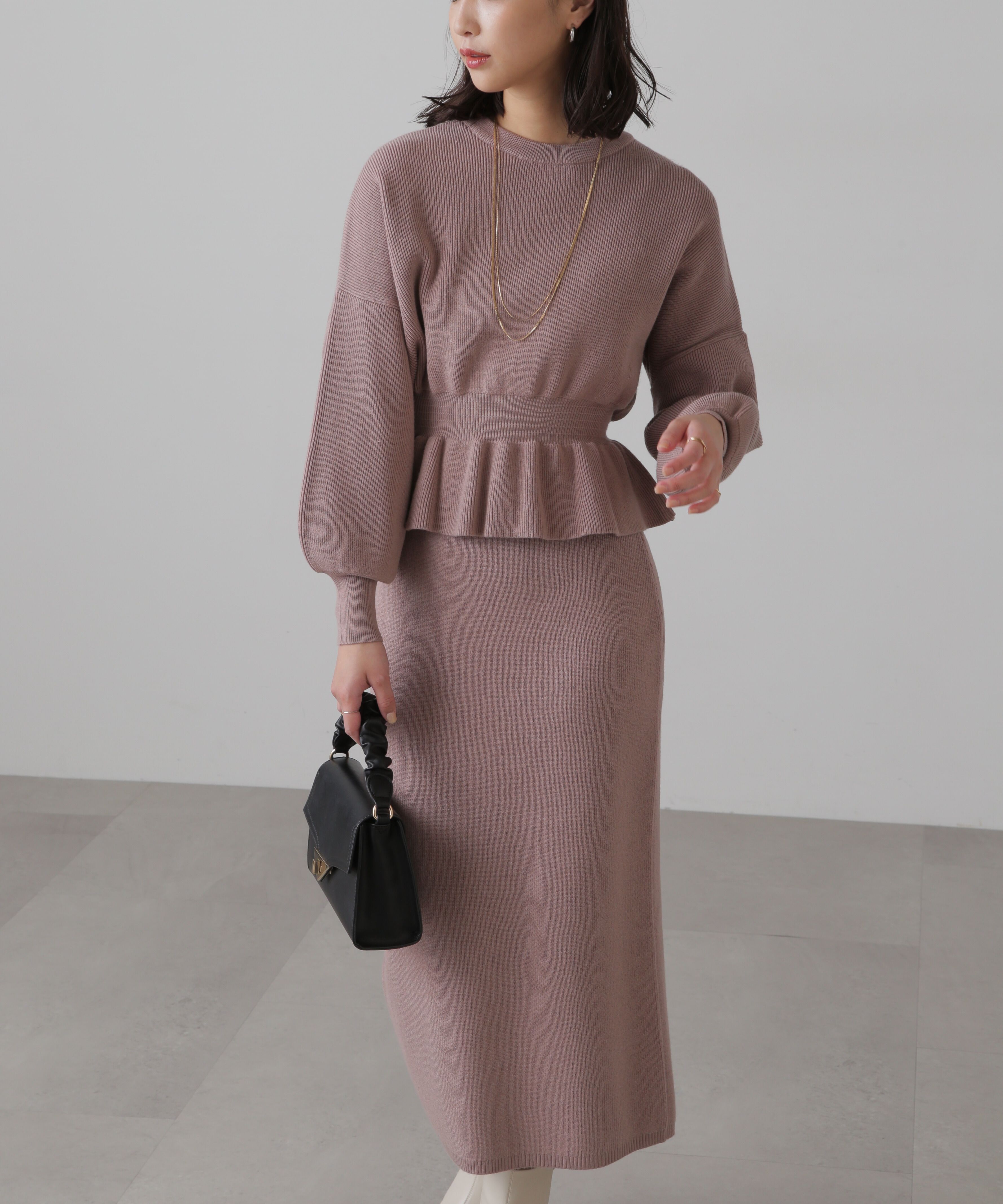  「ペプラムニットセットアップ」|ワンピース|