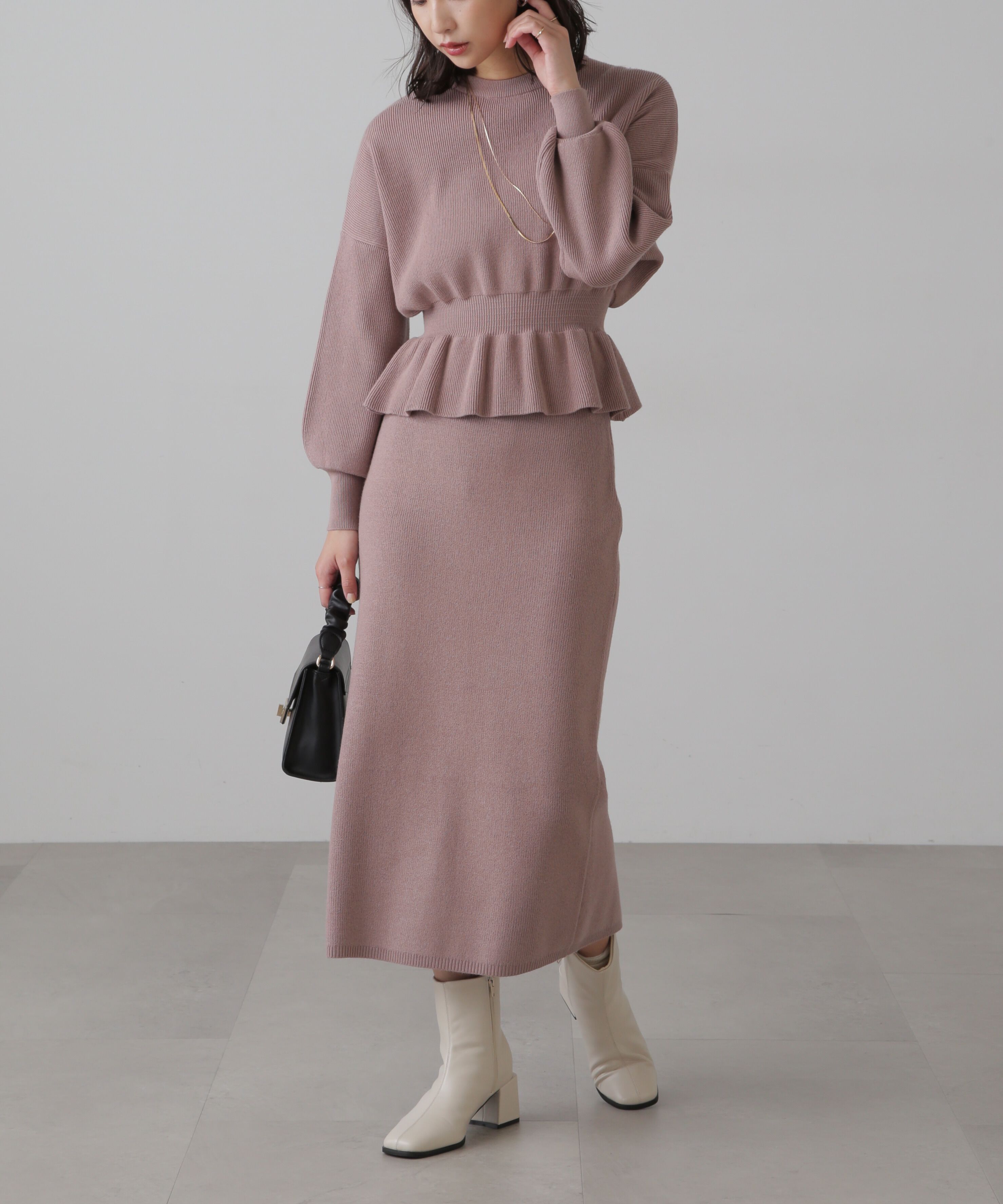  「ペプラムニットセットアップ」|ワンピース|