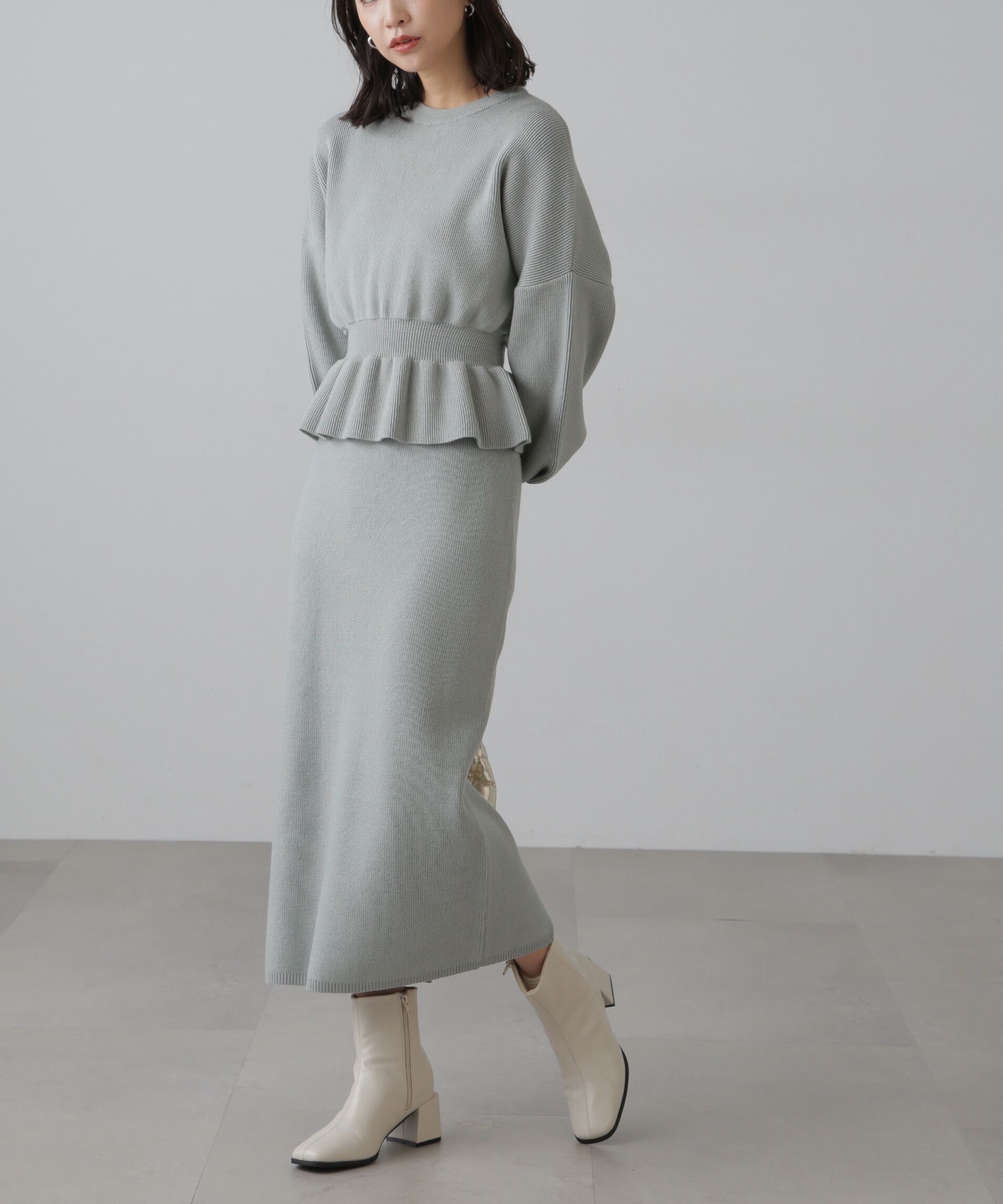  「ペプラムニットセットアップ」|ワンピース|グリーン