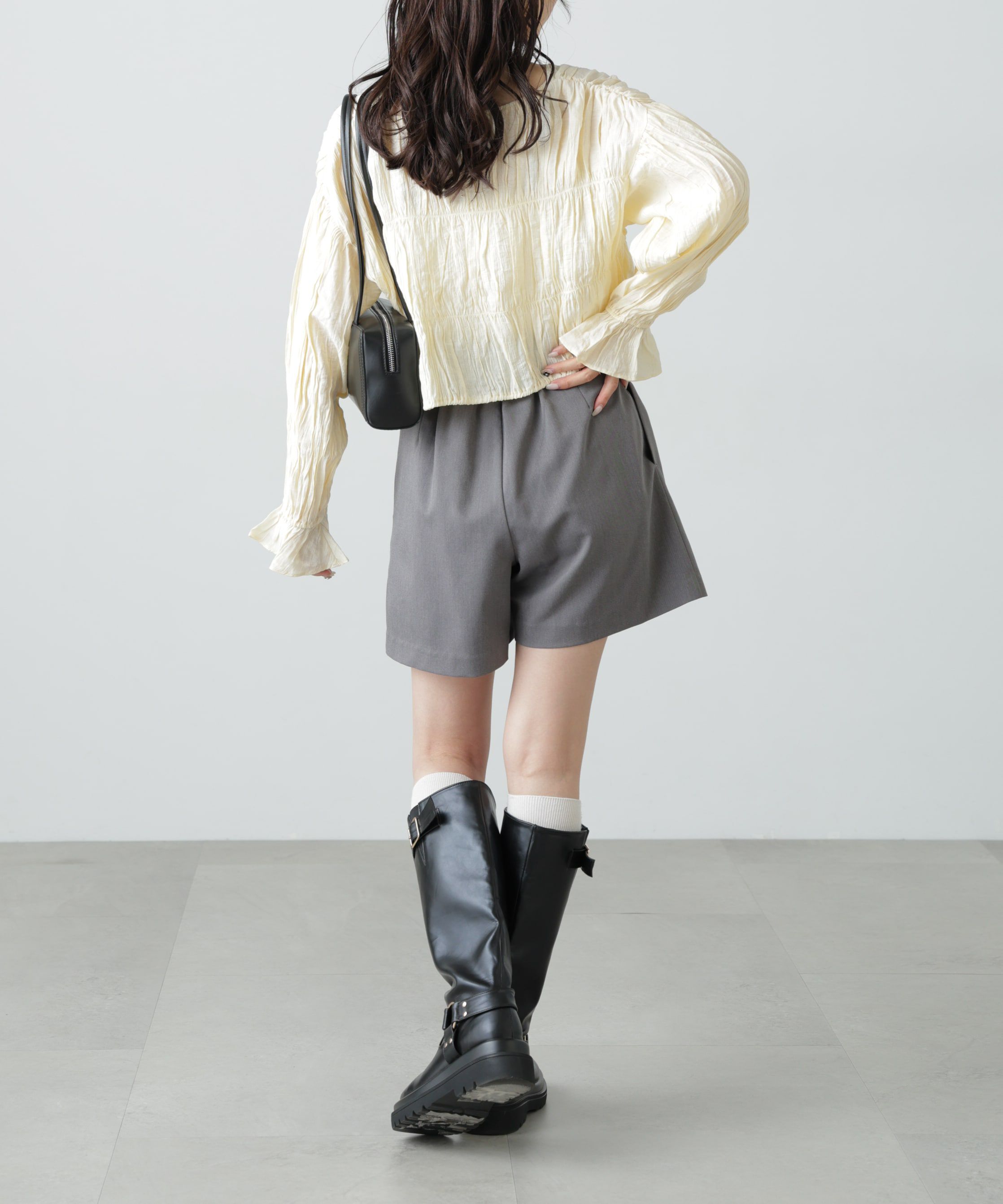  「シアーギャザー前開き短丈ブラウス」|シャツ・ブラウス|