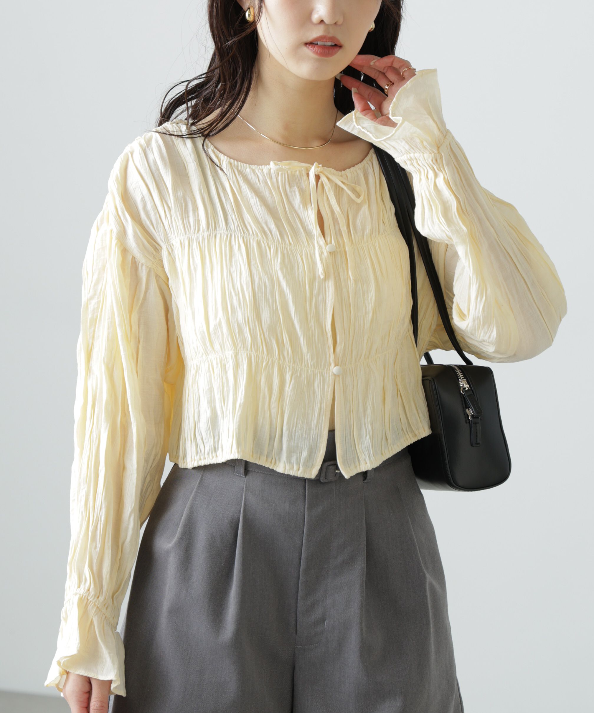  「シアーギャザー前開き短丈ブラウス」|シャツ・ブラウス|