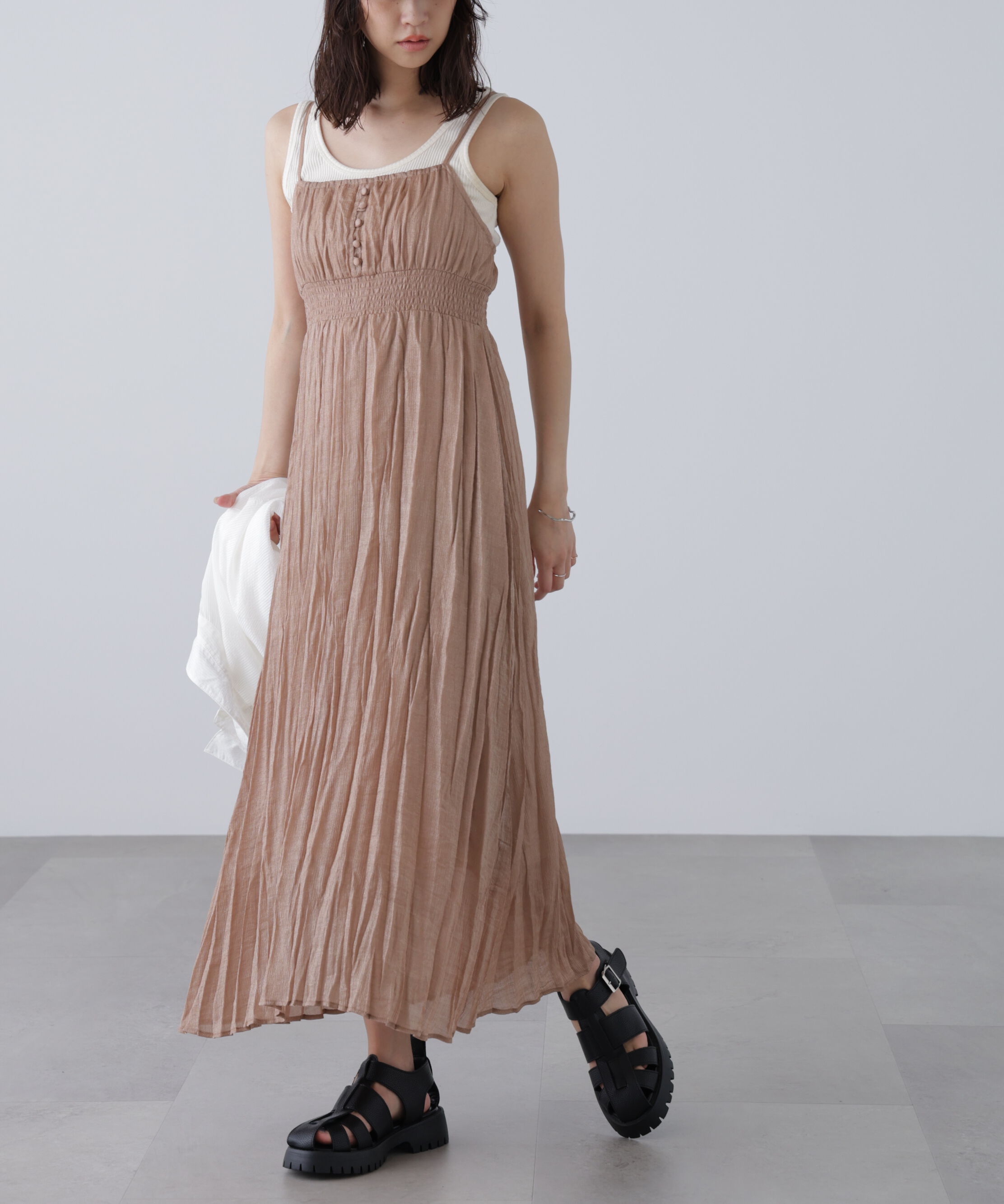  「シャイニーワッシャーキャミワンピース」|ワンピース|