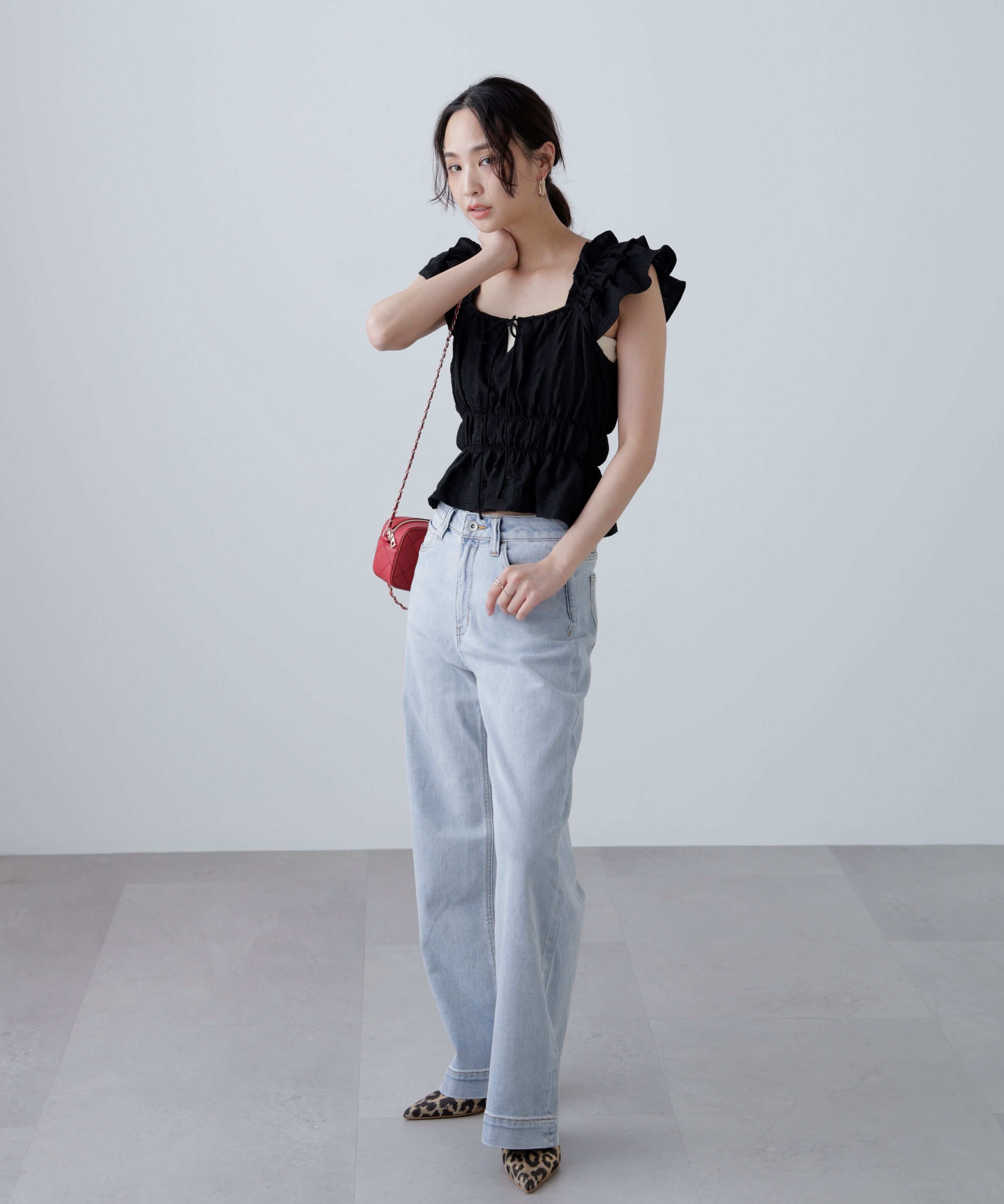  「前後2way肩フリルシャーリングペプラムブラウス」|シャツ・ブラウス|