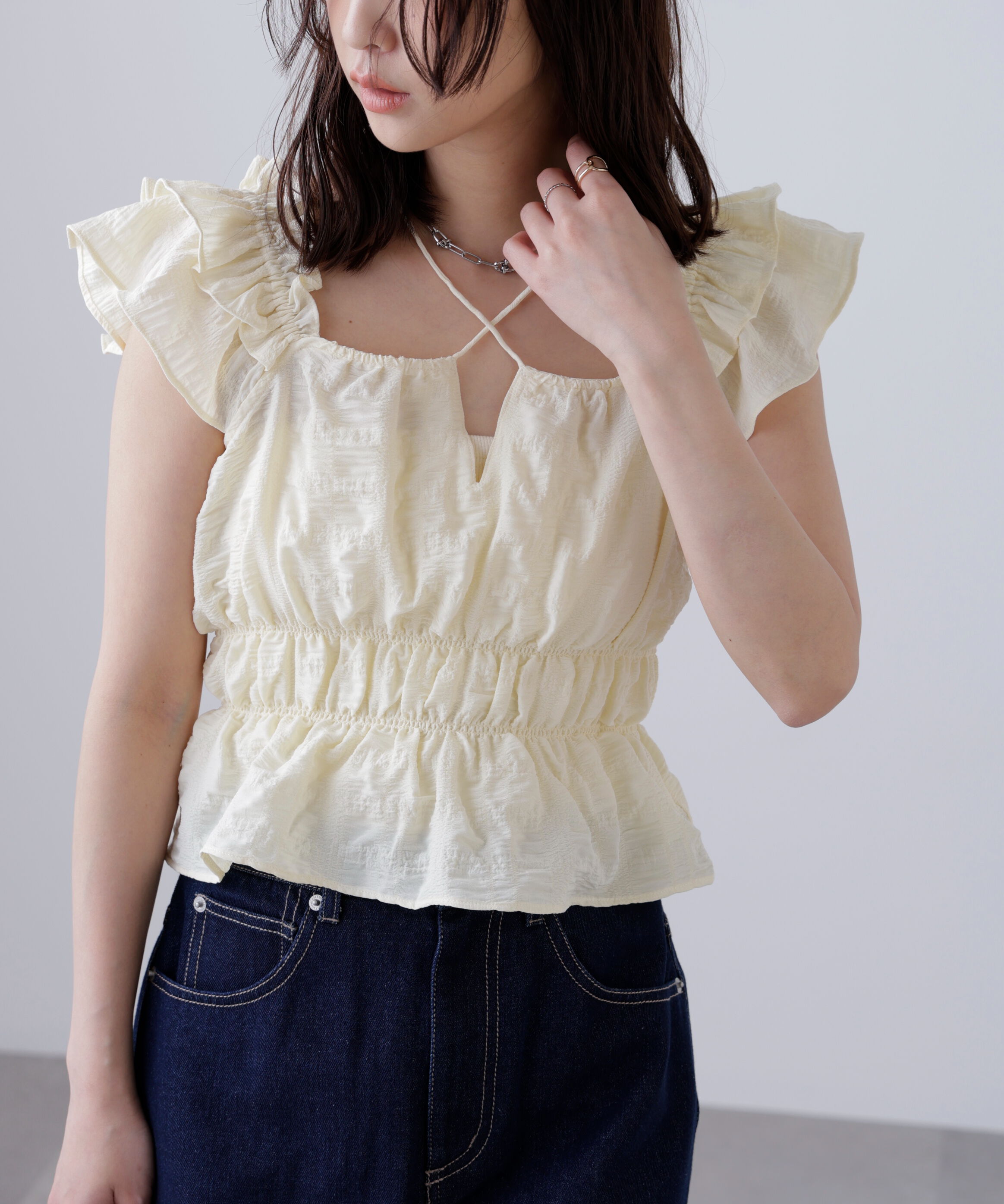  「前後2way肩フリルシャーリングペプラムブラウス」|シャツ・ブラウス|