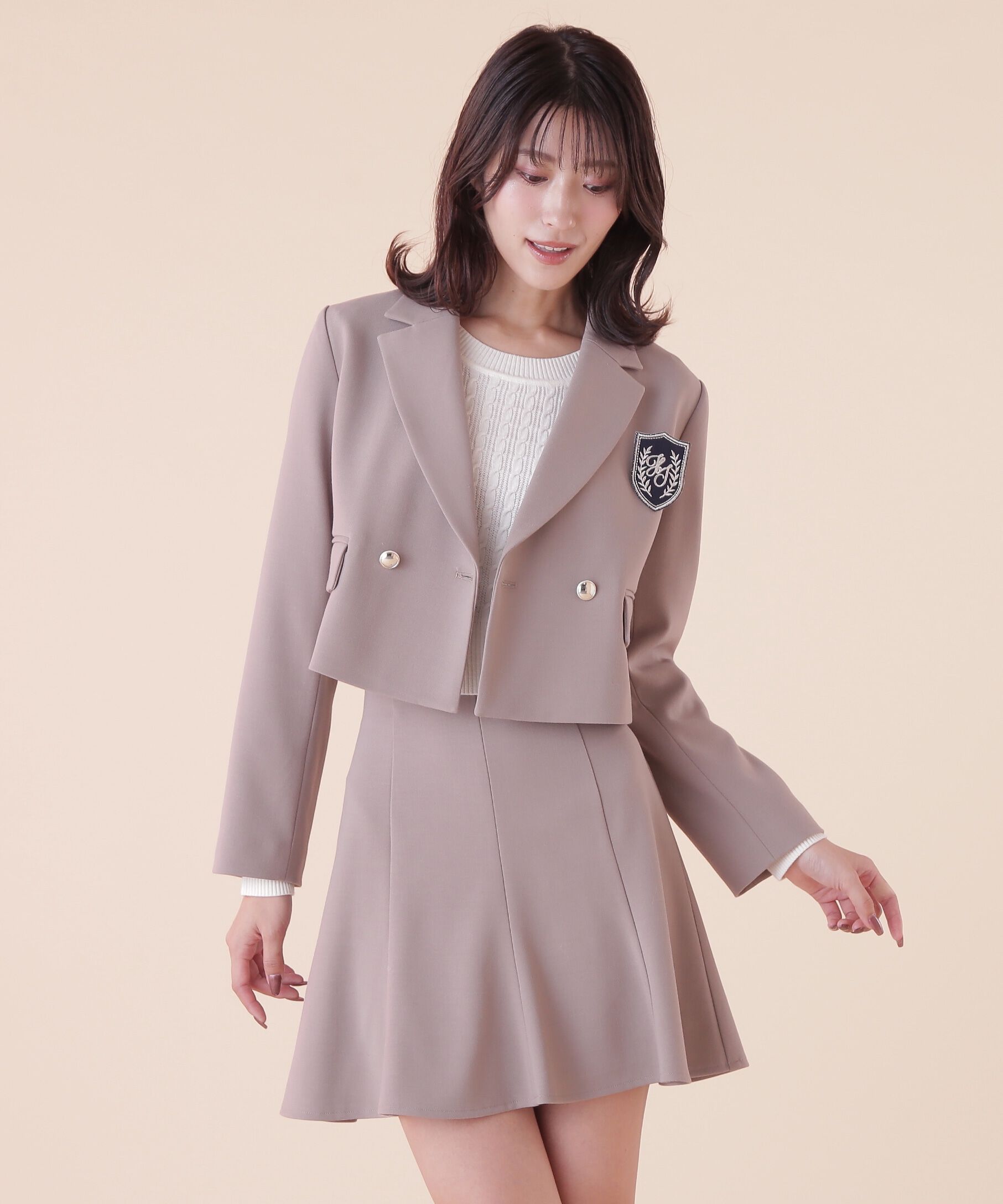  「エンブレムブローチ付きジャケット」|その他|