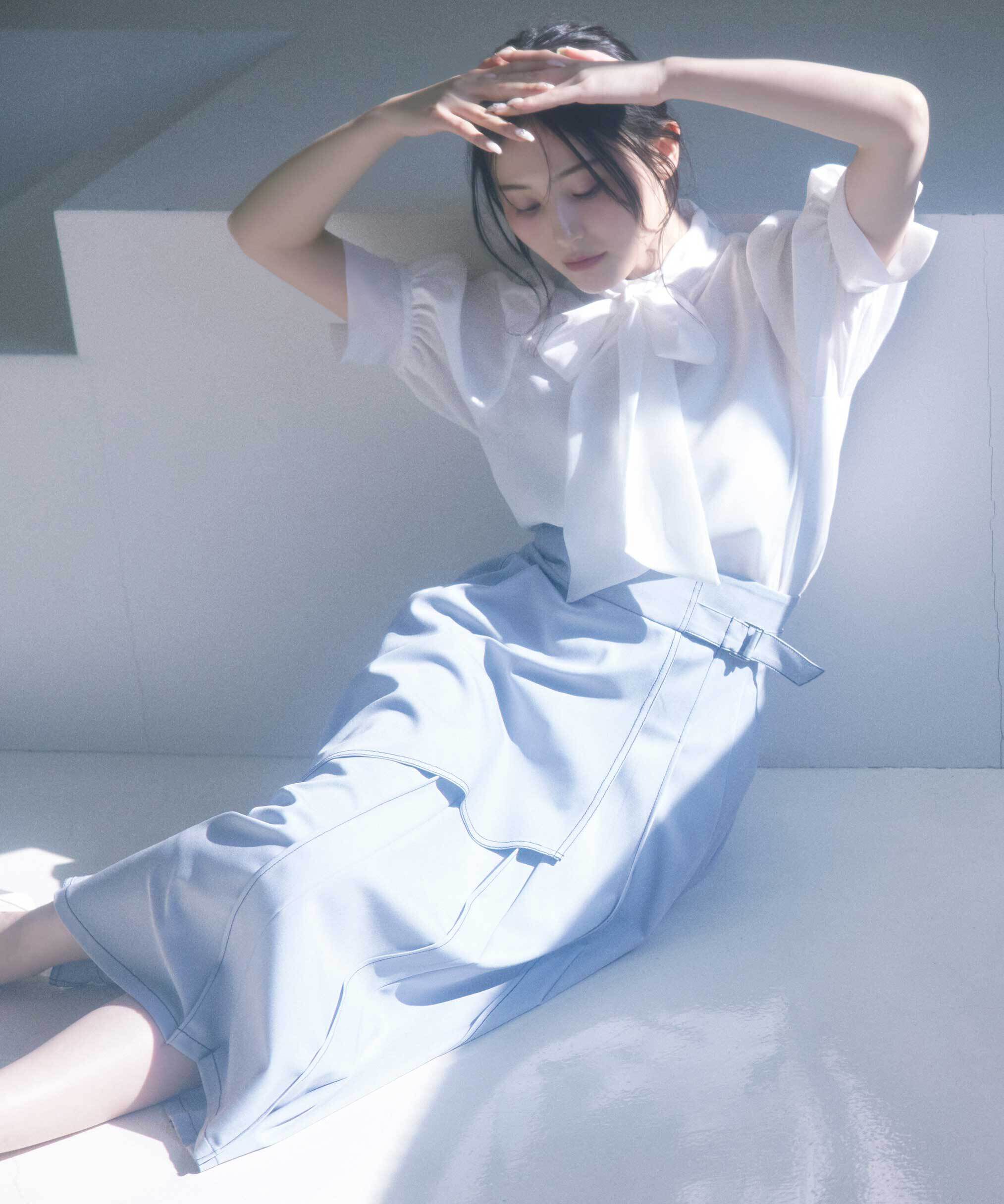  「ラッフルラップバイカラーステッチスカート」|スカート|ブルー