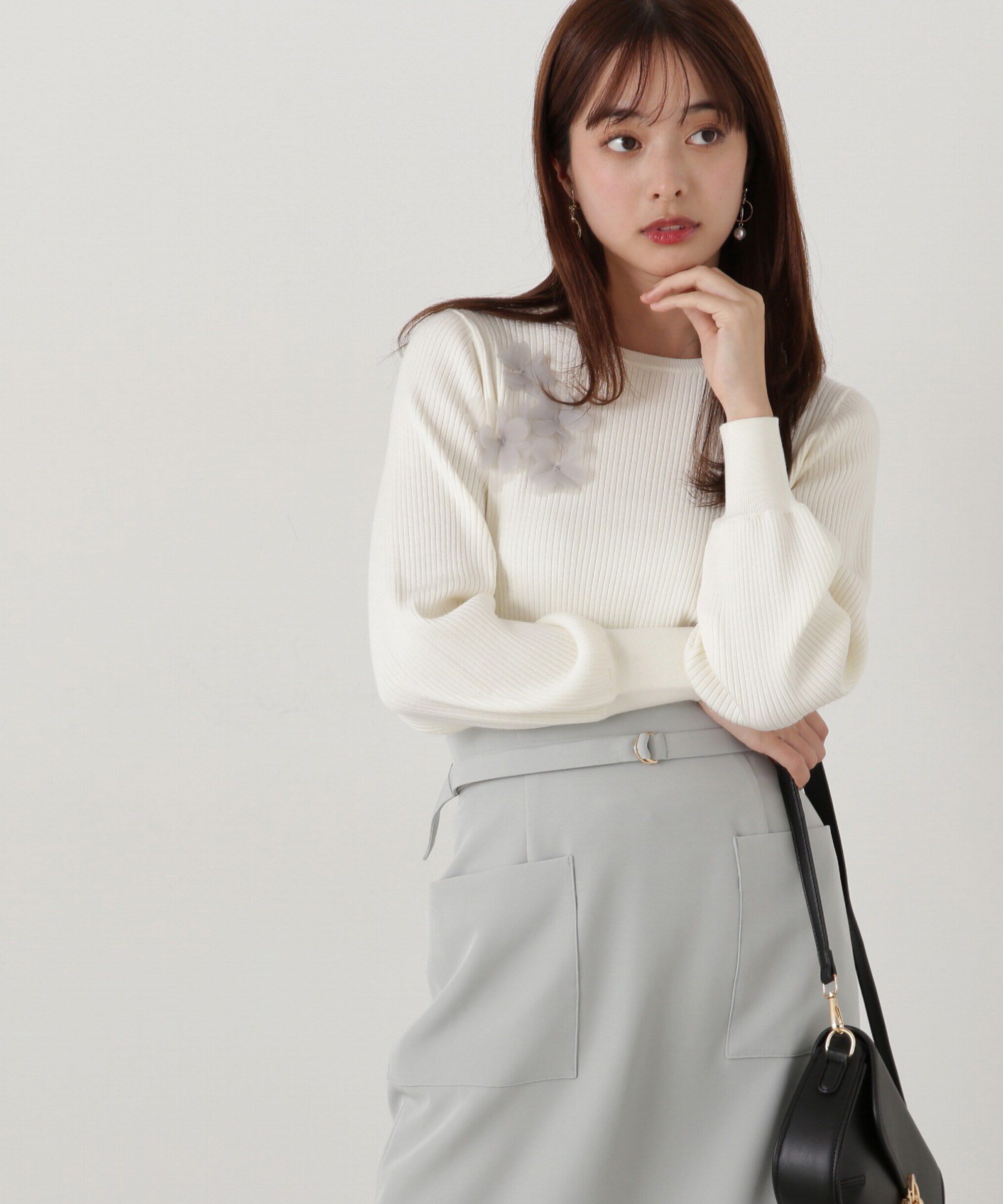 PROPORTION BODY DRESSING「フラワーモチーフニット」|ニット・セーター|エクリュ1