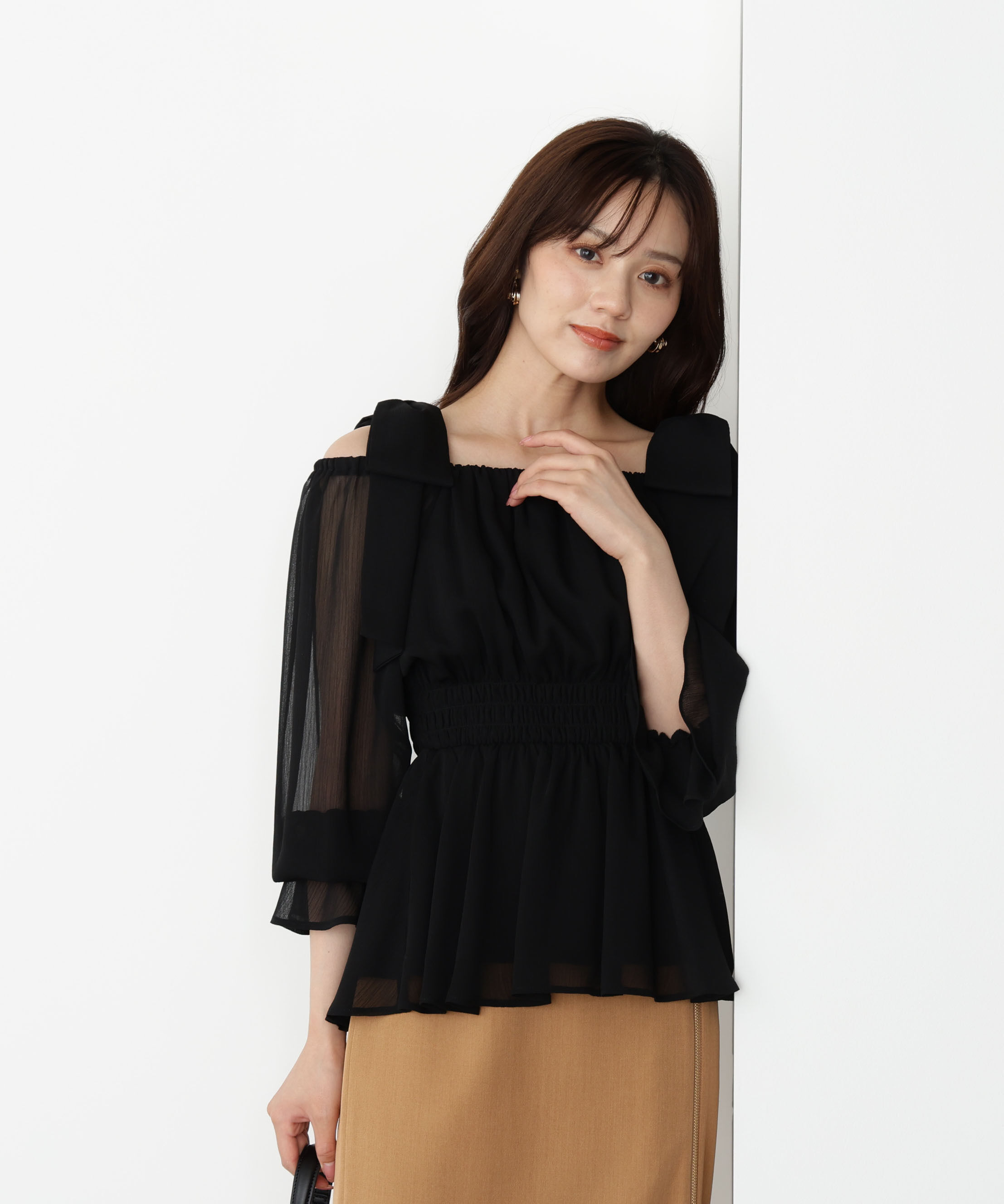 PROPORTION BODY DRESSING「ショルダーリボンシャーリングブラウス」|シャツ・ブラウス|ブラック