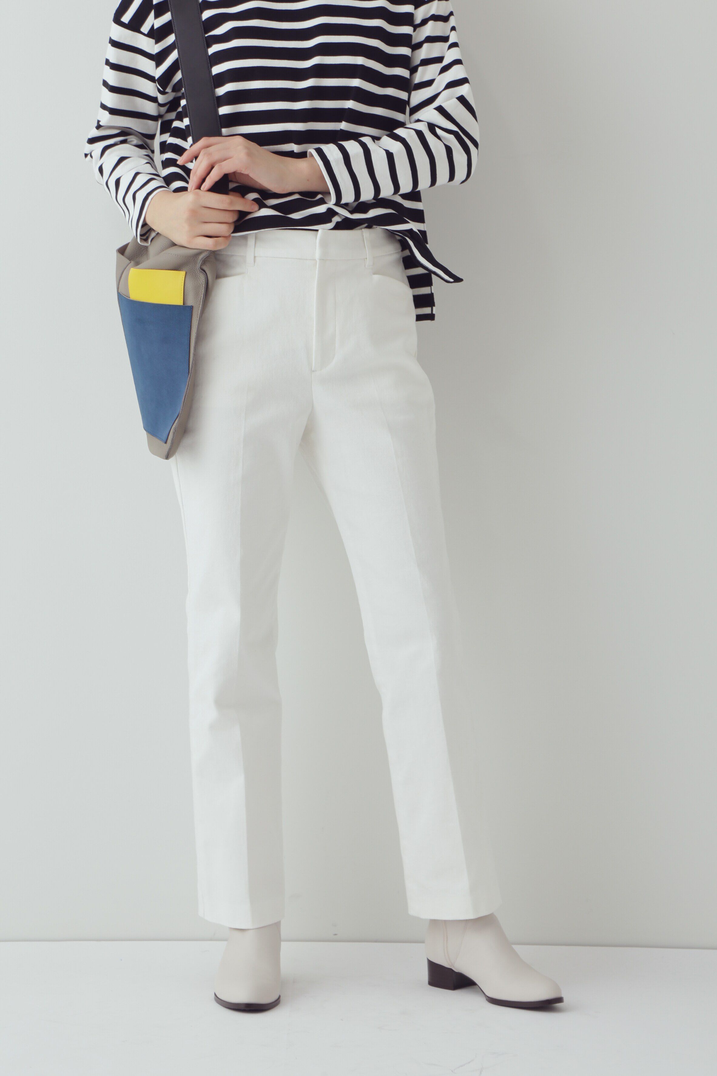  「◆スッキリ細身フレアパンツ」|その他|ホワイト