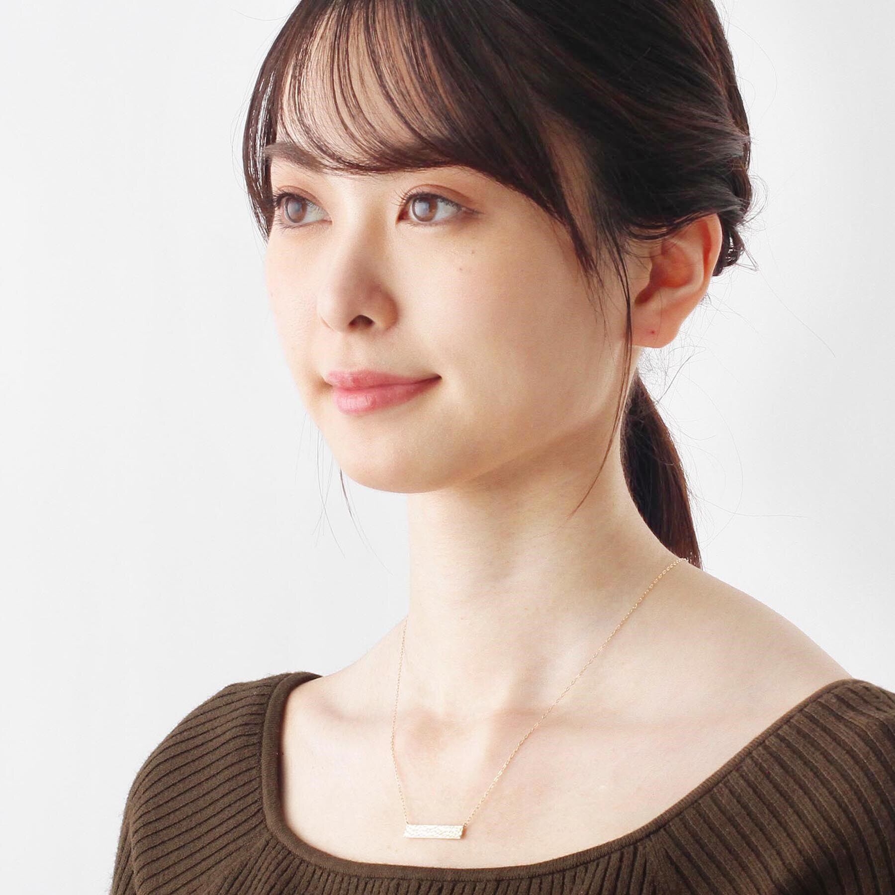 COCOSHNIK「K10打ち目長角プレート ネックレス」|ネックレス|