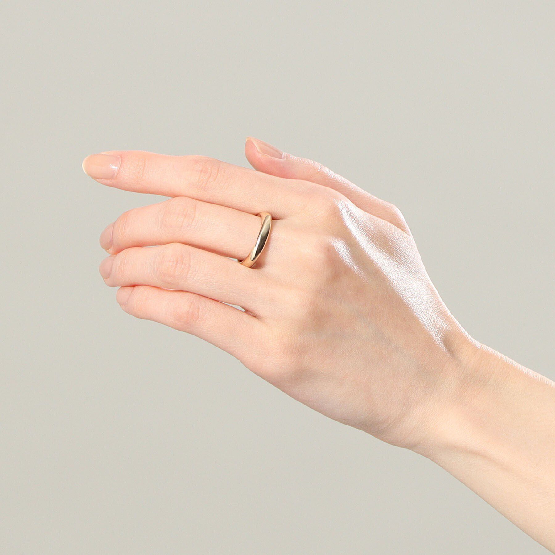 COCOSHNIK「K10クッションシェイプボリューム イヤーカフ大」|イヤリング|