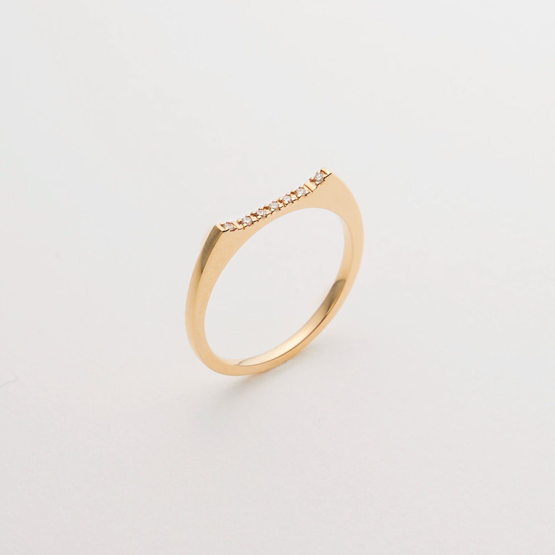 COCOSHNIK「K10ダイヤモンド スランティング リング」|リング|