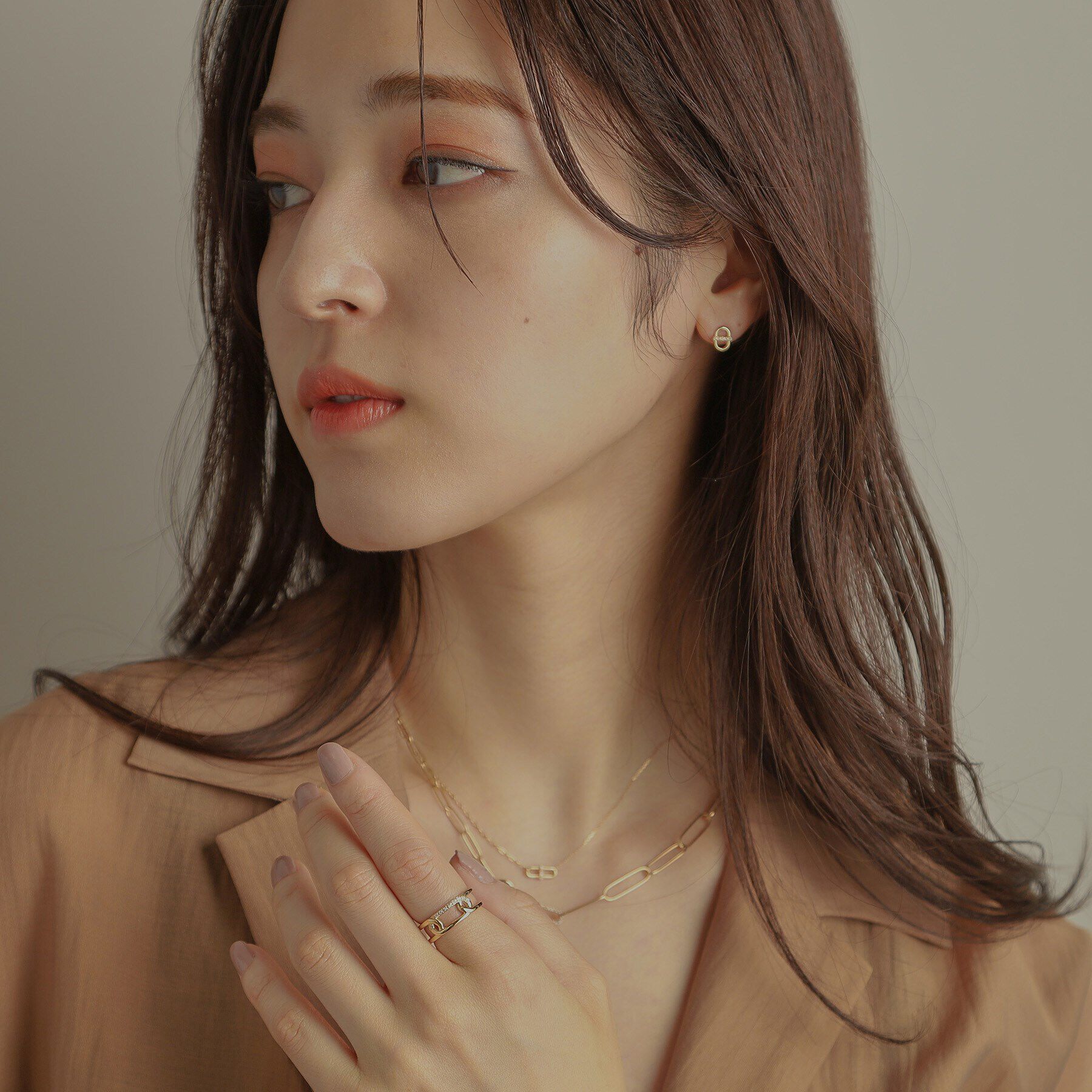 COCOSHNIK「K10ダイヤモンド ケーブルチェーンモチーフアシンメ リング」|リング|