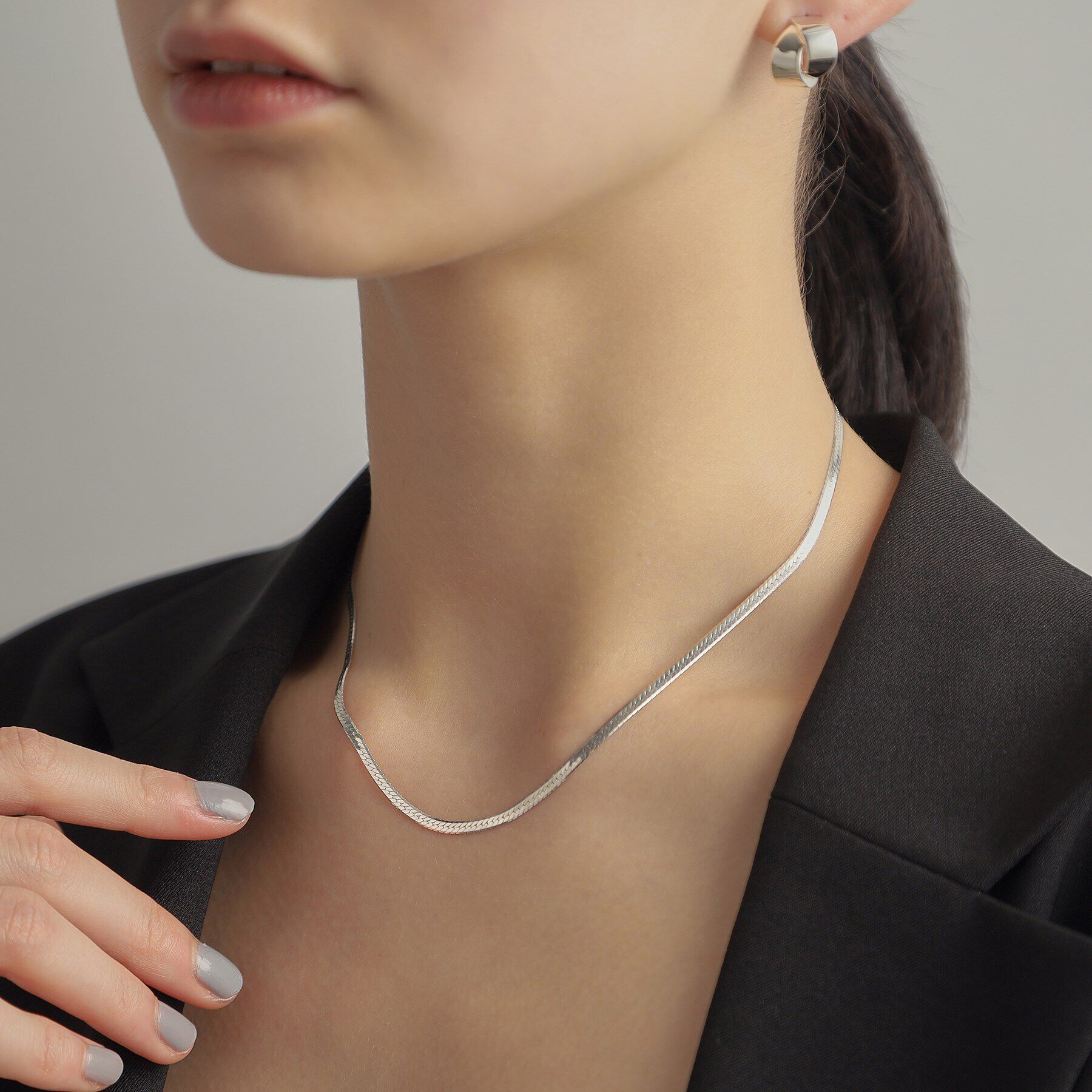 COCOSHNIK ONKITSCH「シルバー デザインチェーン フラットスネークネックレスM」|ネックレス|