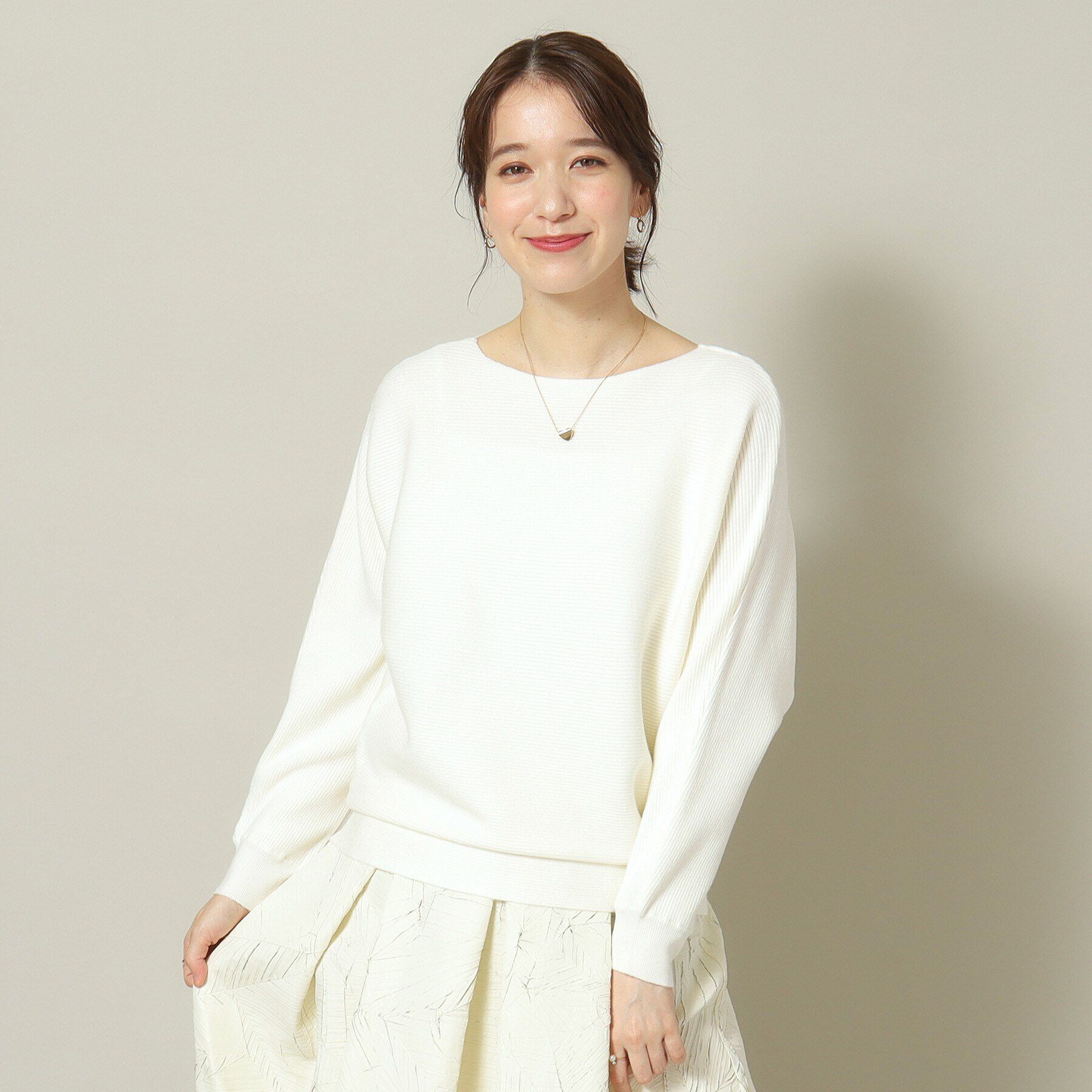 ITS&rsquo;DEMO「【定番人気／肌触り柔らか／手洗い可】ラメリブドルマンニット」|ニット・セーター|オフホワイト(003