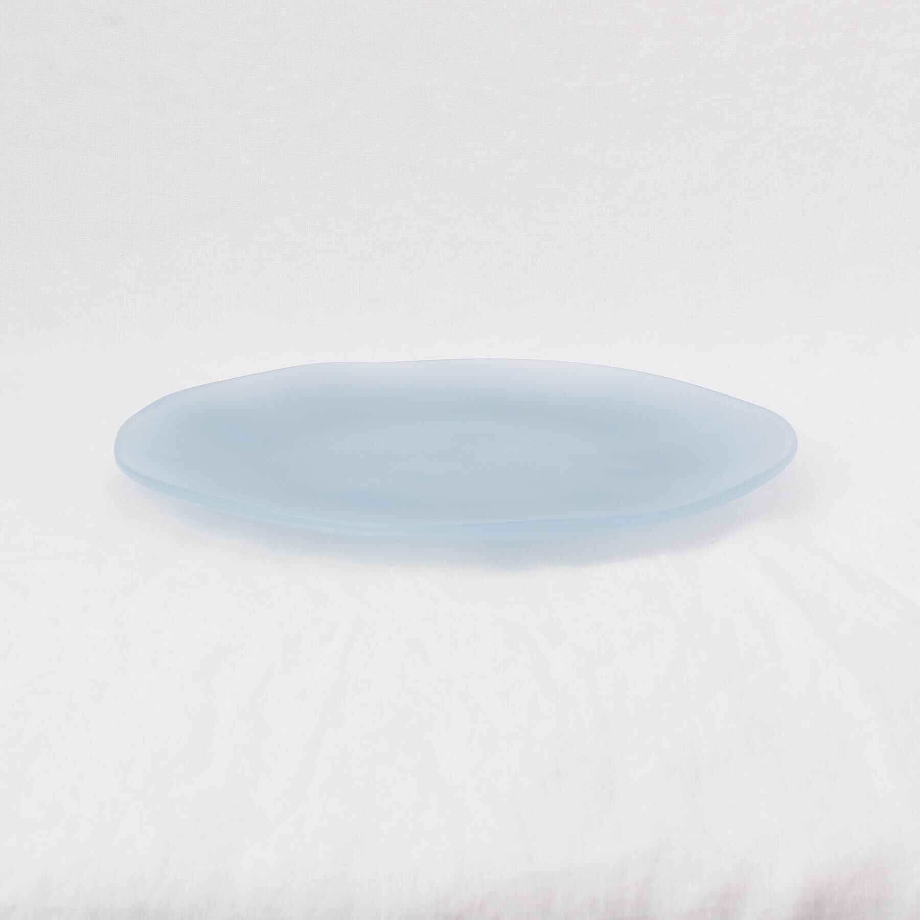 212 KITCHEN STORE「オーガニック ディナープレート 27cm スモークブルー ＜ABODE アボード＞」|食器・キッチングッズ|