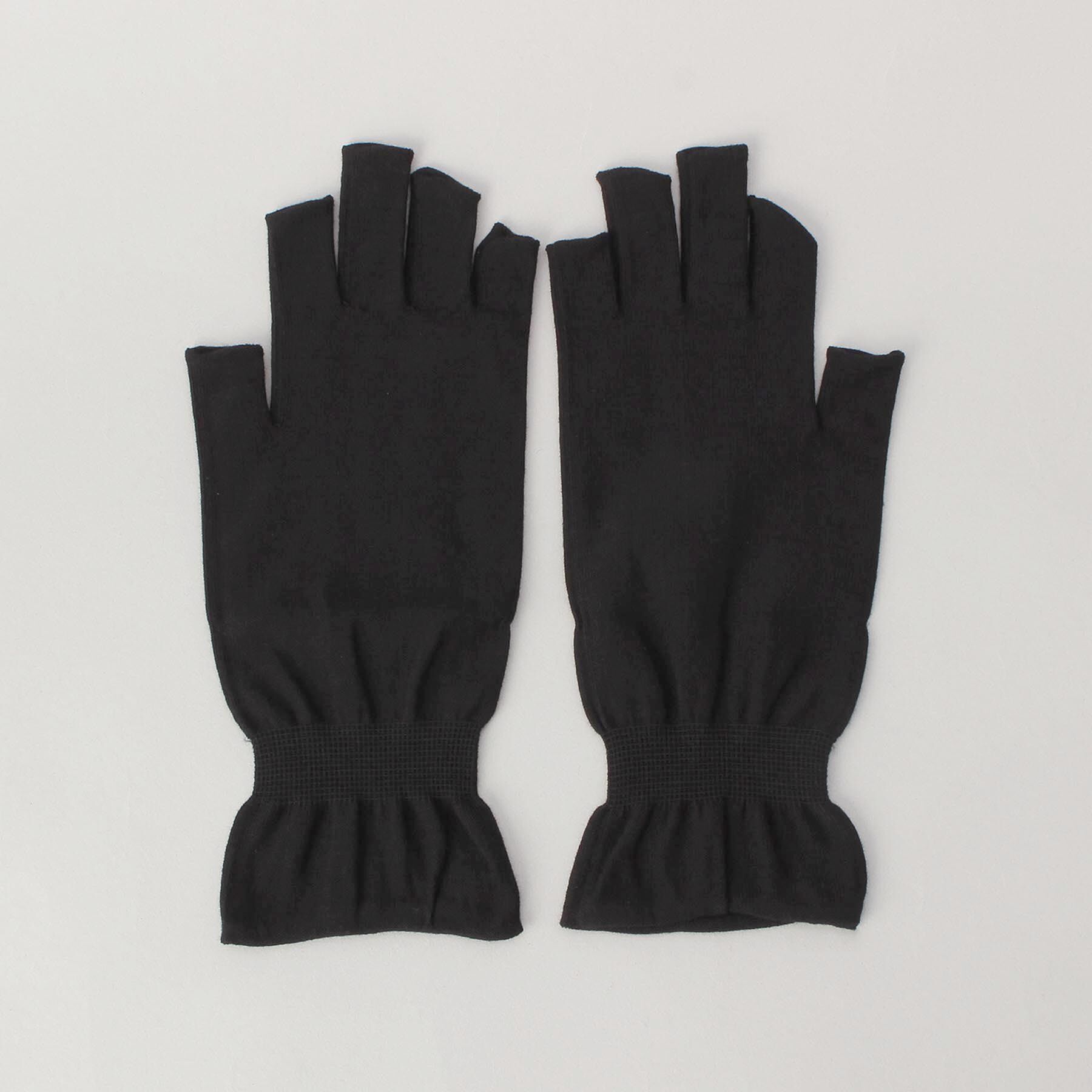 212 KITCHEN STORE「内側シルク混5本指アームカバーショート丈 鉄黒 ＜絹屋＞」|その他|