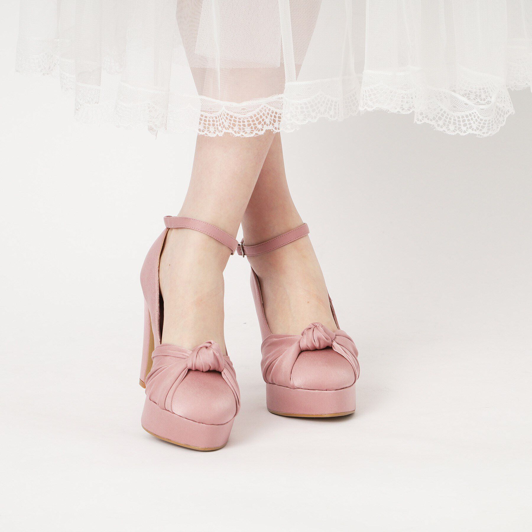 ESPERANZA「結びリボンネックベルトハイヒールパンプス 結婚式二次会 パーティー 24SS」|パンプス|