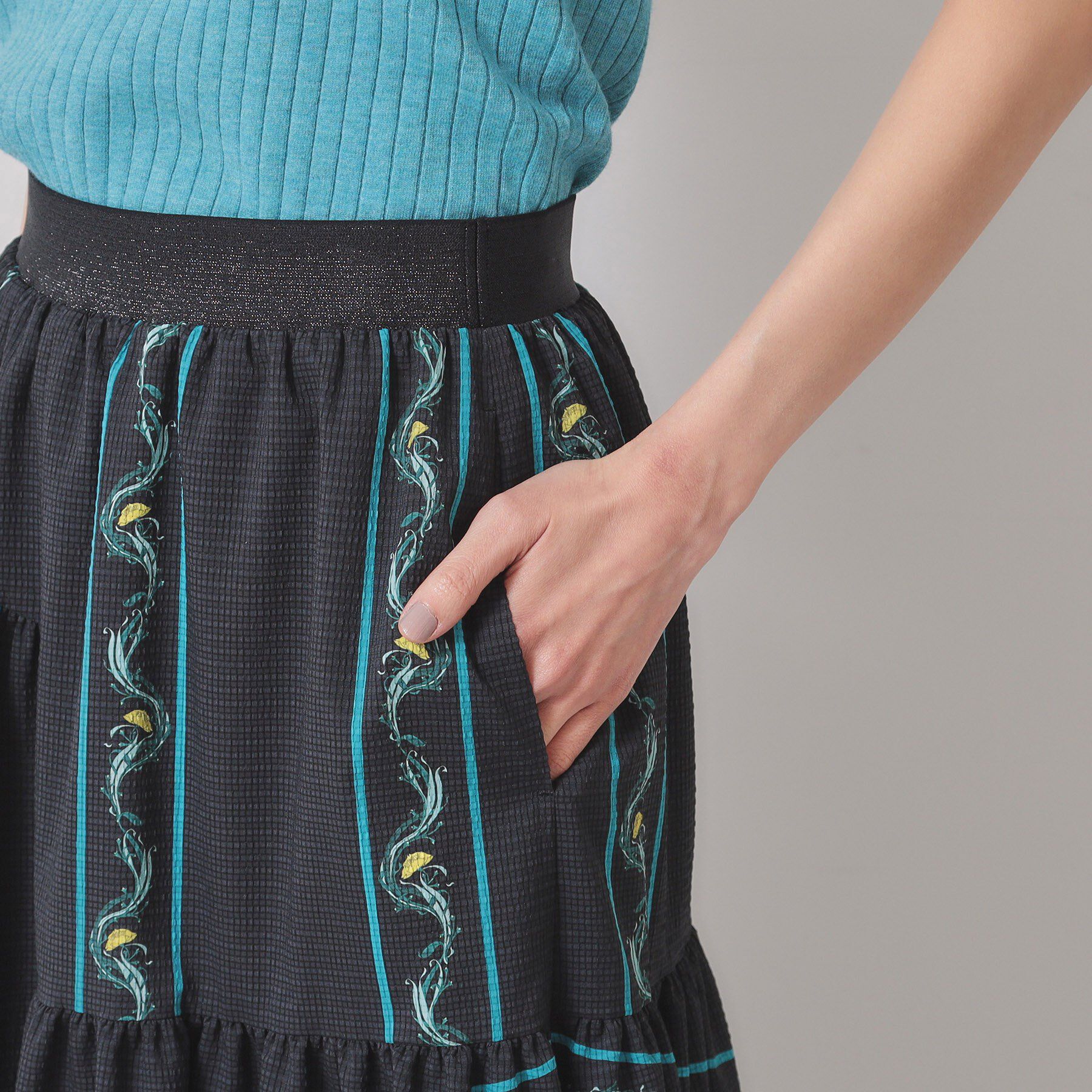 SunaUna「【ティアード／ウエストゴム】オリエンタルパネルスカート」|スカート|