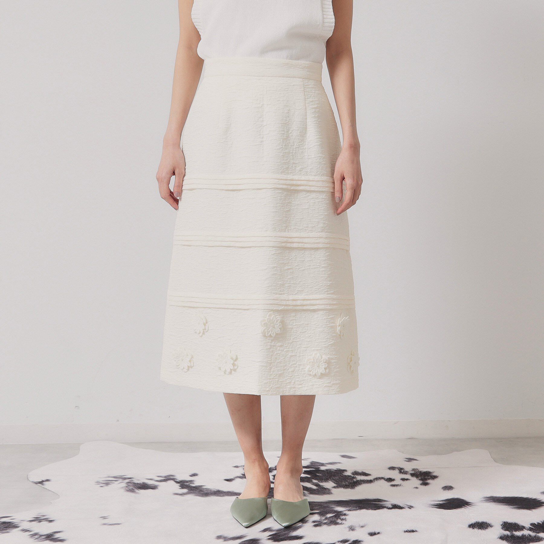 SunaUna「【お花モチーフ／タック切り替え】Aラインスカート」|スカート|