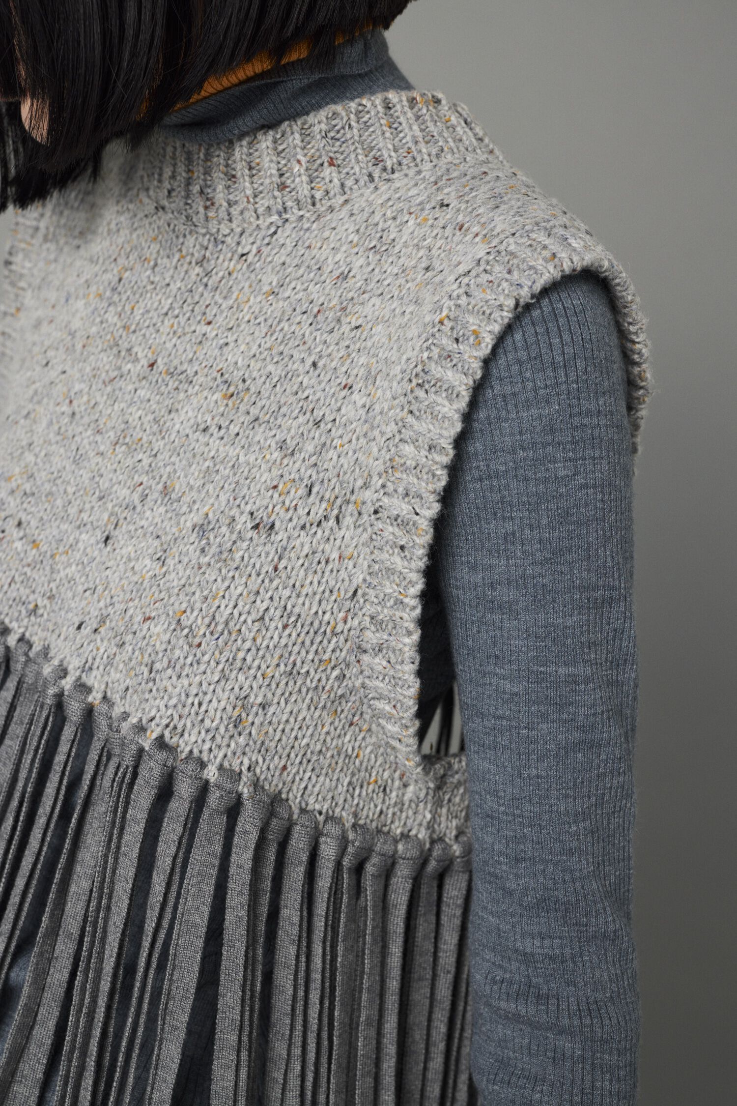 HeRIN.CYE「Fringe knit vest」|シャツ・ブラウス|