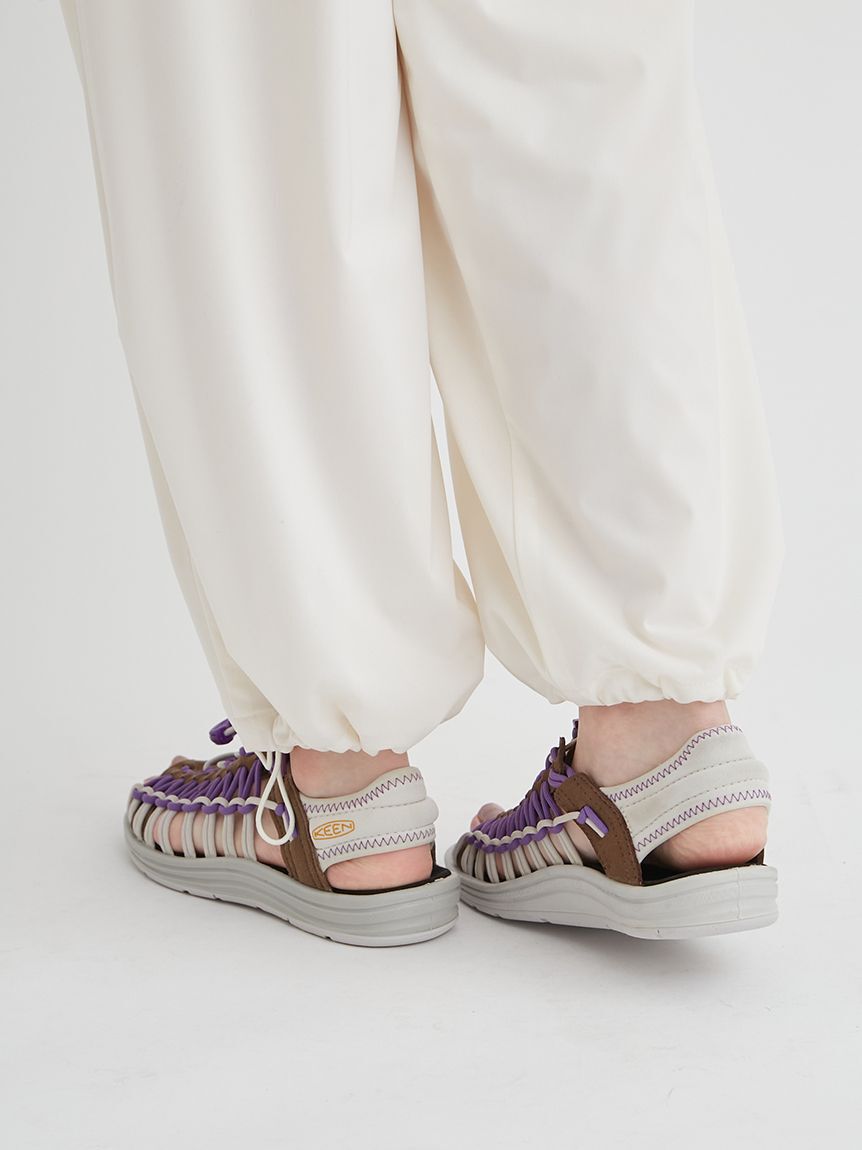 KEEN「【emmi&times;KEEN】UNEEK II OT / emmi」|スニーカー|