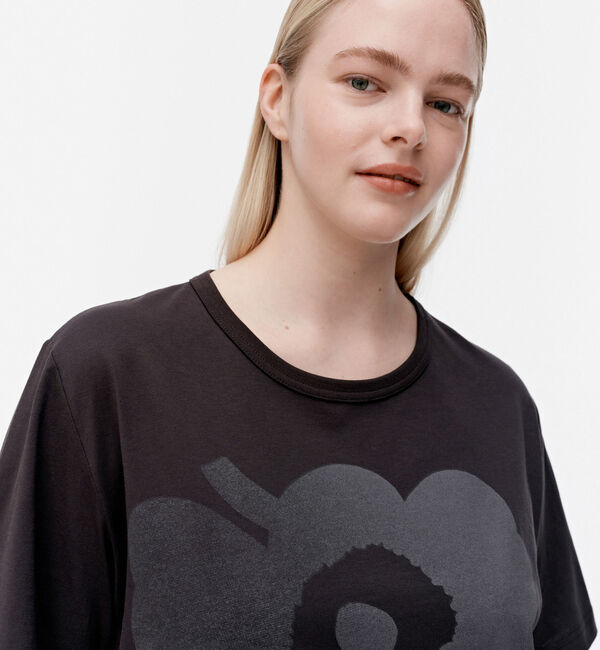 Marimekko「Vihne Unikko Placement Tシャツ」|シャツ・ブラウス|
